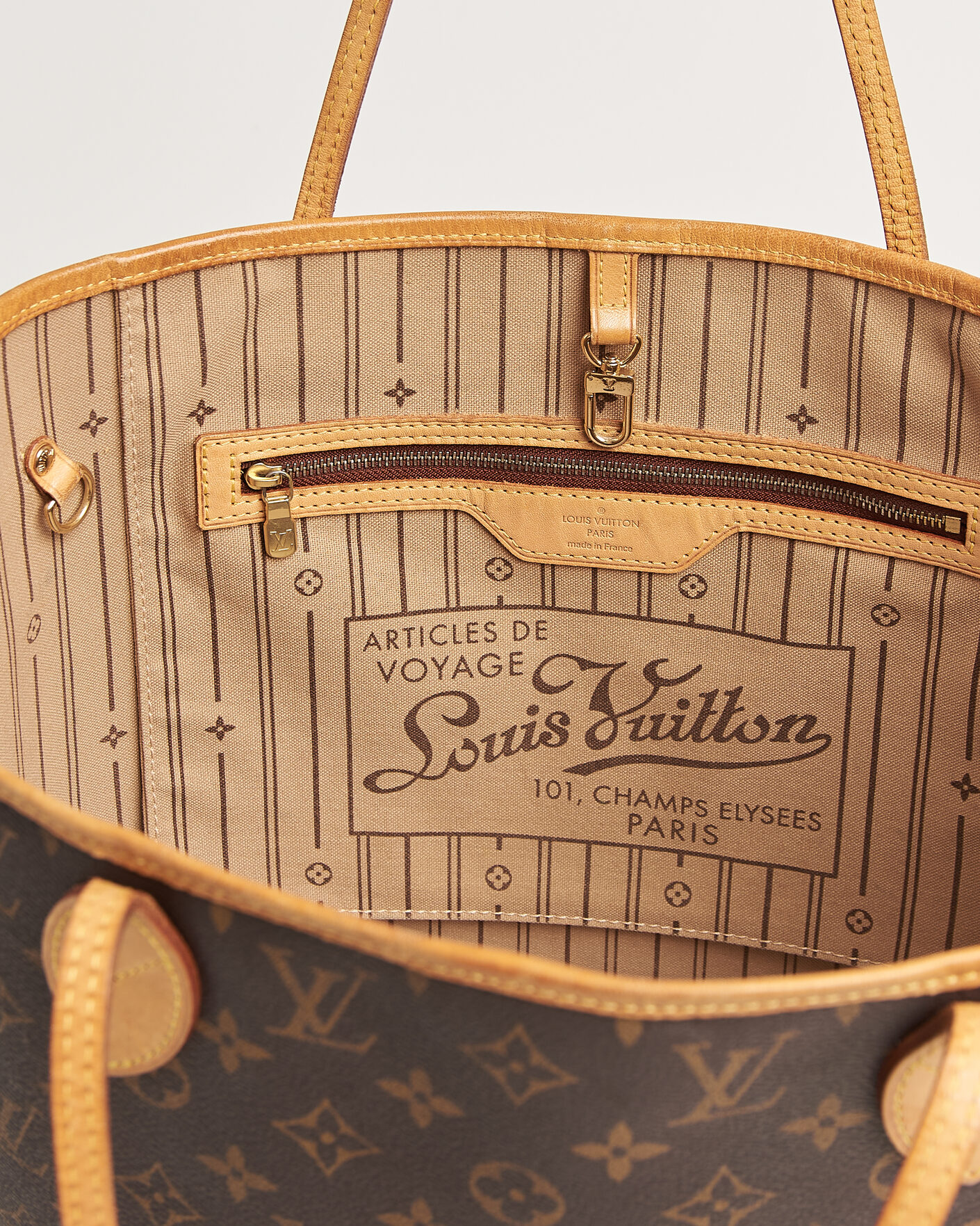 Herr | Pre-Owned & Vintage Bags | Louis Vuitton Pre-Owned | Neverfull MM Monogram
