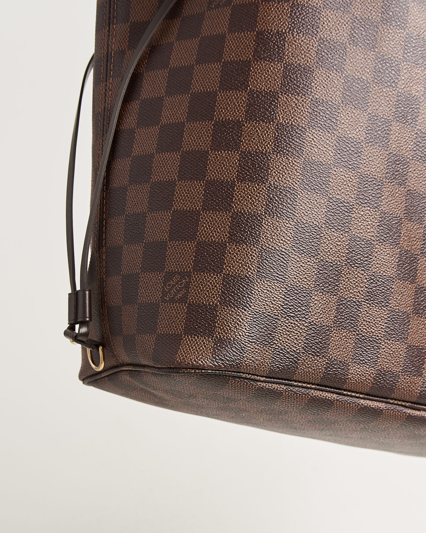 Herr | Pre-Owned & Vintage Bags | Louis Vuitton Pre-Owned | Neverfull MM Damier Ebene