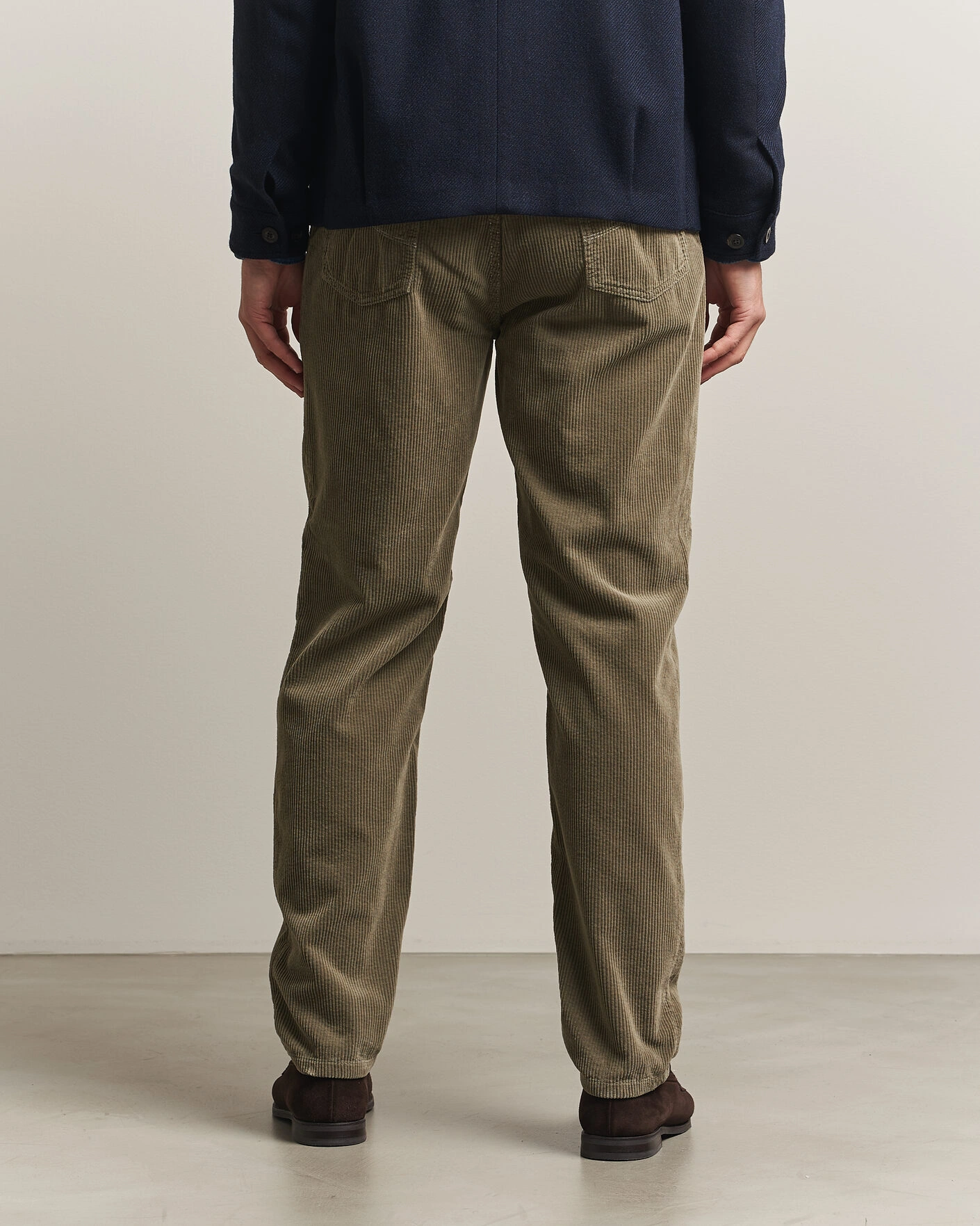 Herr | Byxor | Brunello Cucinelli | Leisure Fit Corduroy 5-Pocket Pants Olive