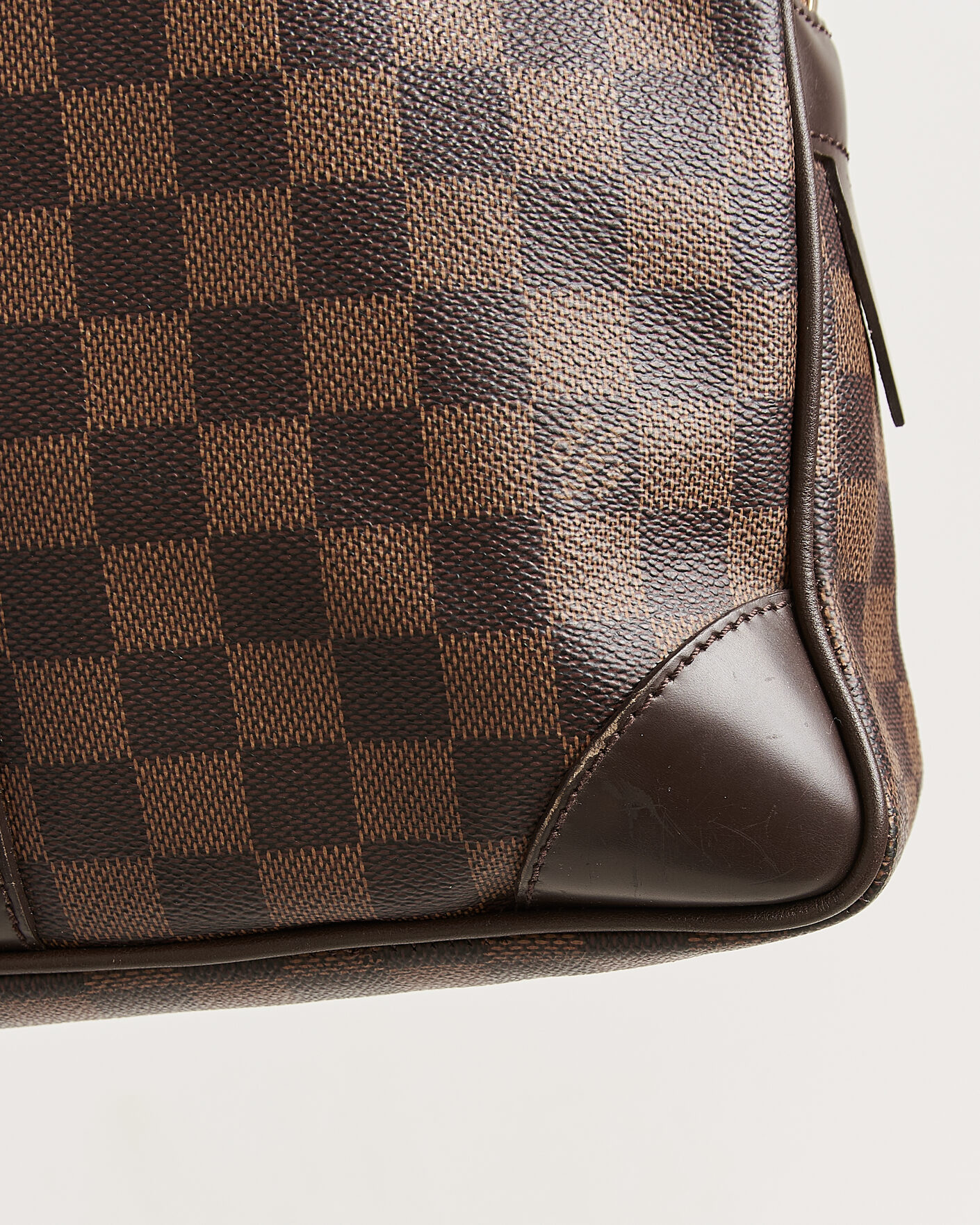 Herr | Pre-Owned & Vintage Bags | Louis Vuitton Pre-Owned | Porte Documents Voyage Damier Ebene