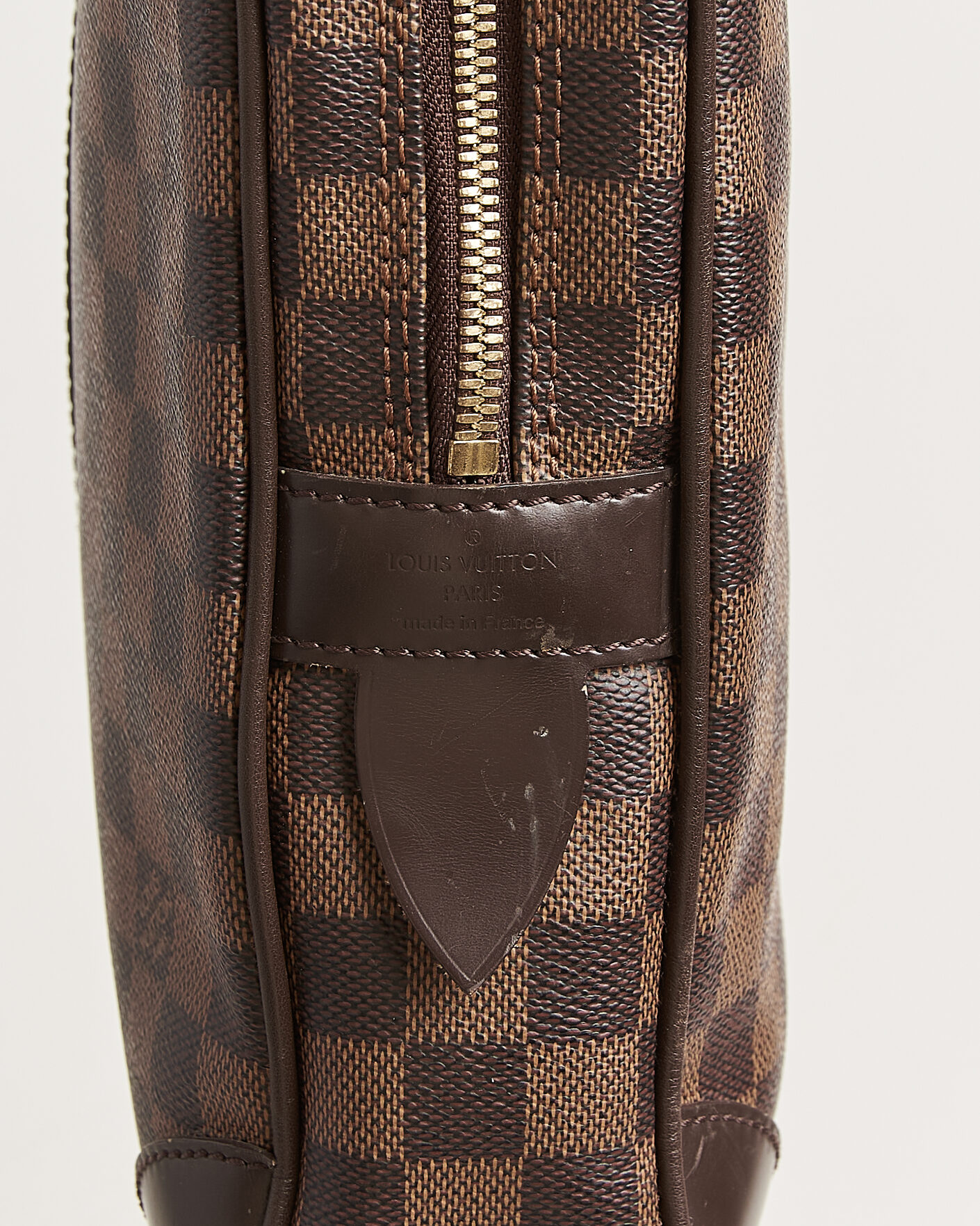 Herr | Pre-Owned & Vintage Bags | Louis Vuitton Pre-Owned | Porte Documents Voyage Damier Ebene