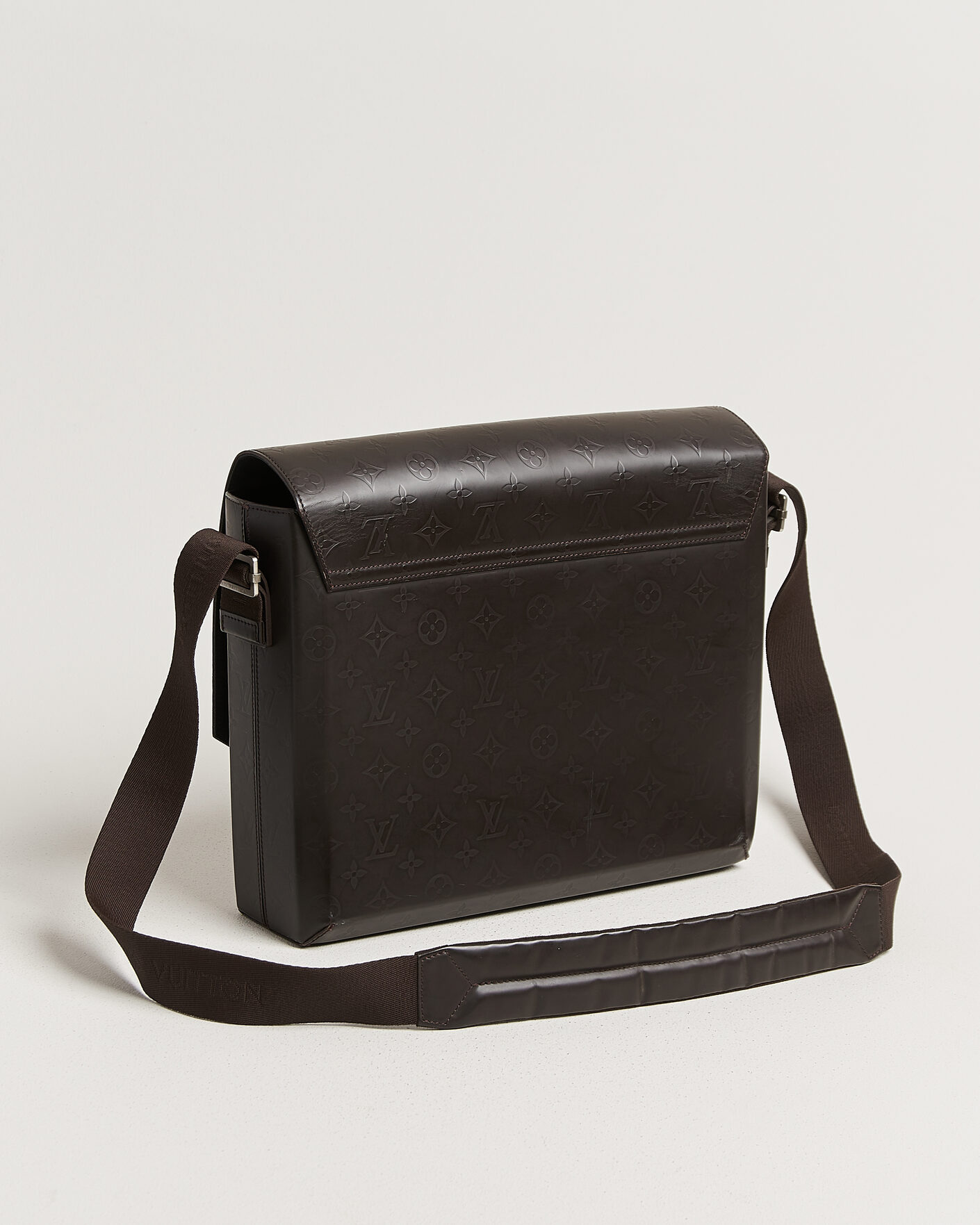 Herr | Pre-Owned & Vintage Bags | Louis Vuitton Pre-Owned | Messenger Bag Monogram Glace Bobby Brown