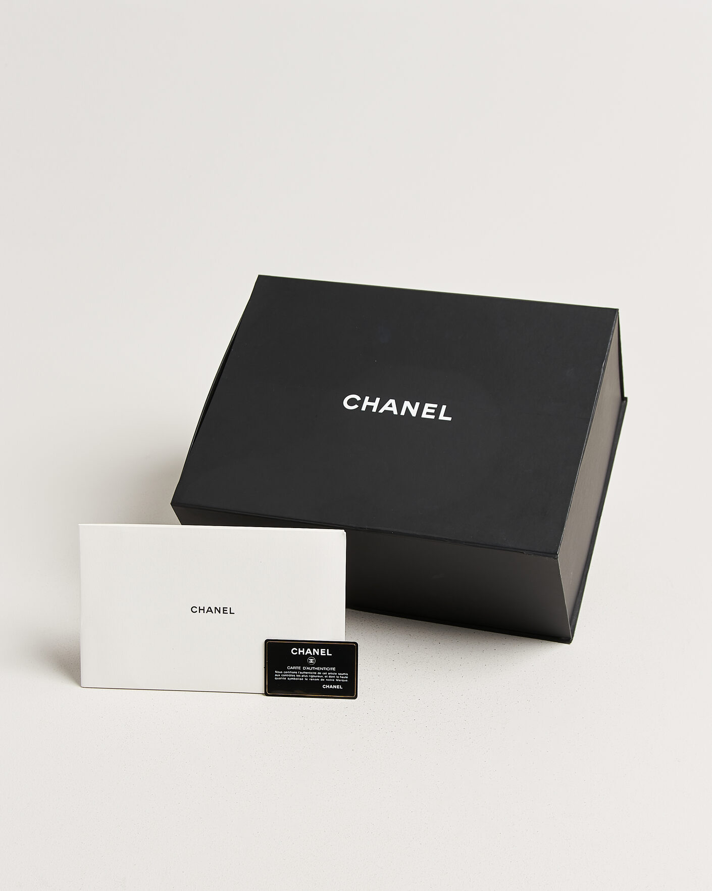 Herr | Pre-Owned & Vintage Bags | Chanel Pre-Owned | Trendy CC Top Handle Bag Coral