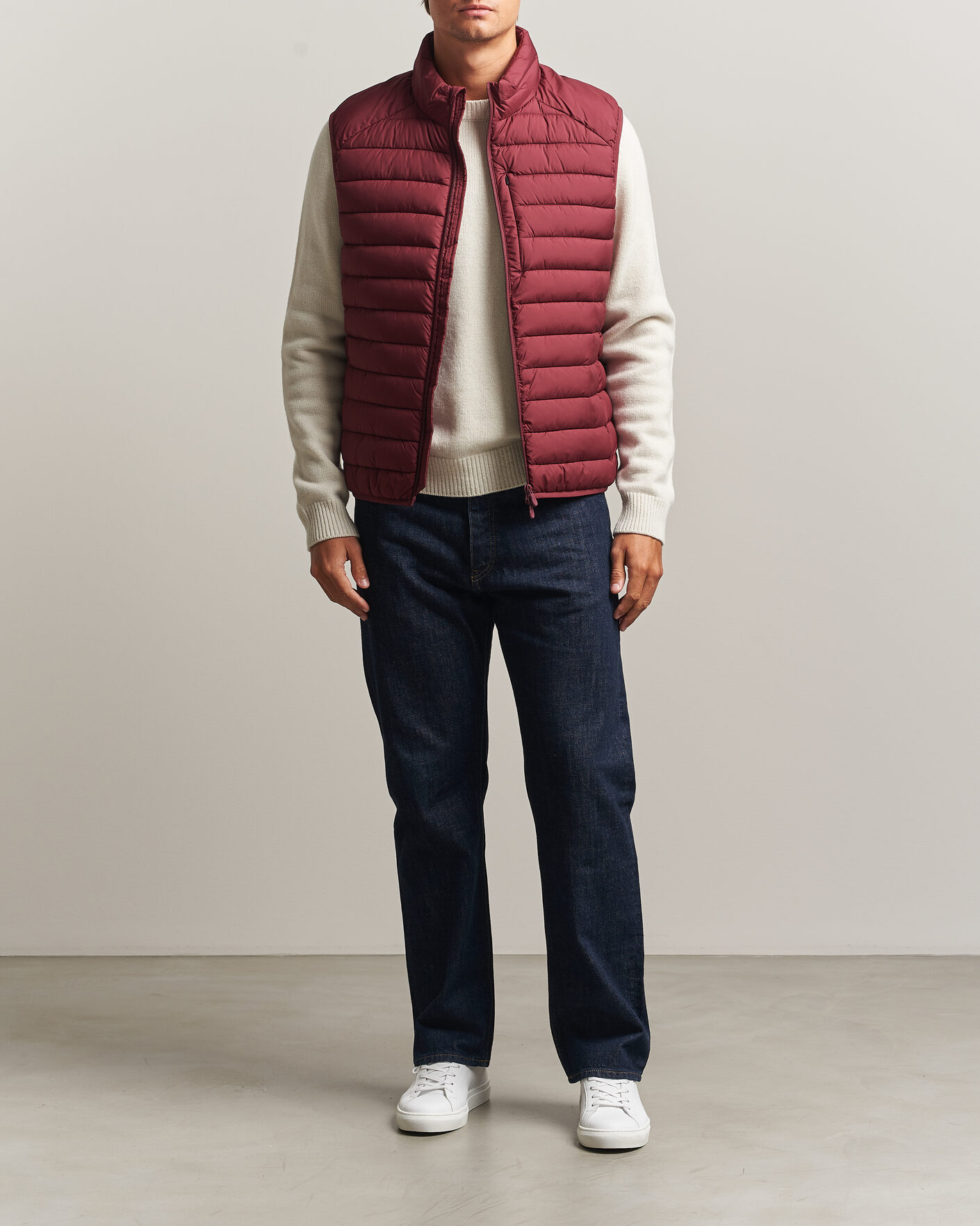 Herr | Västar | Save The Duck | Rhus Matt Lightweight Vest Wine Red