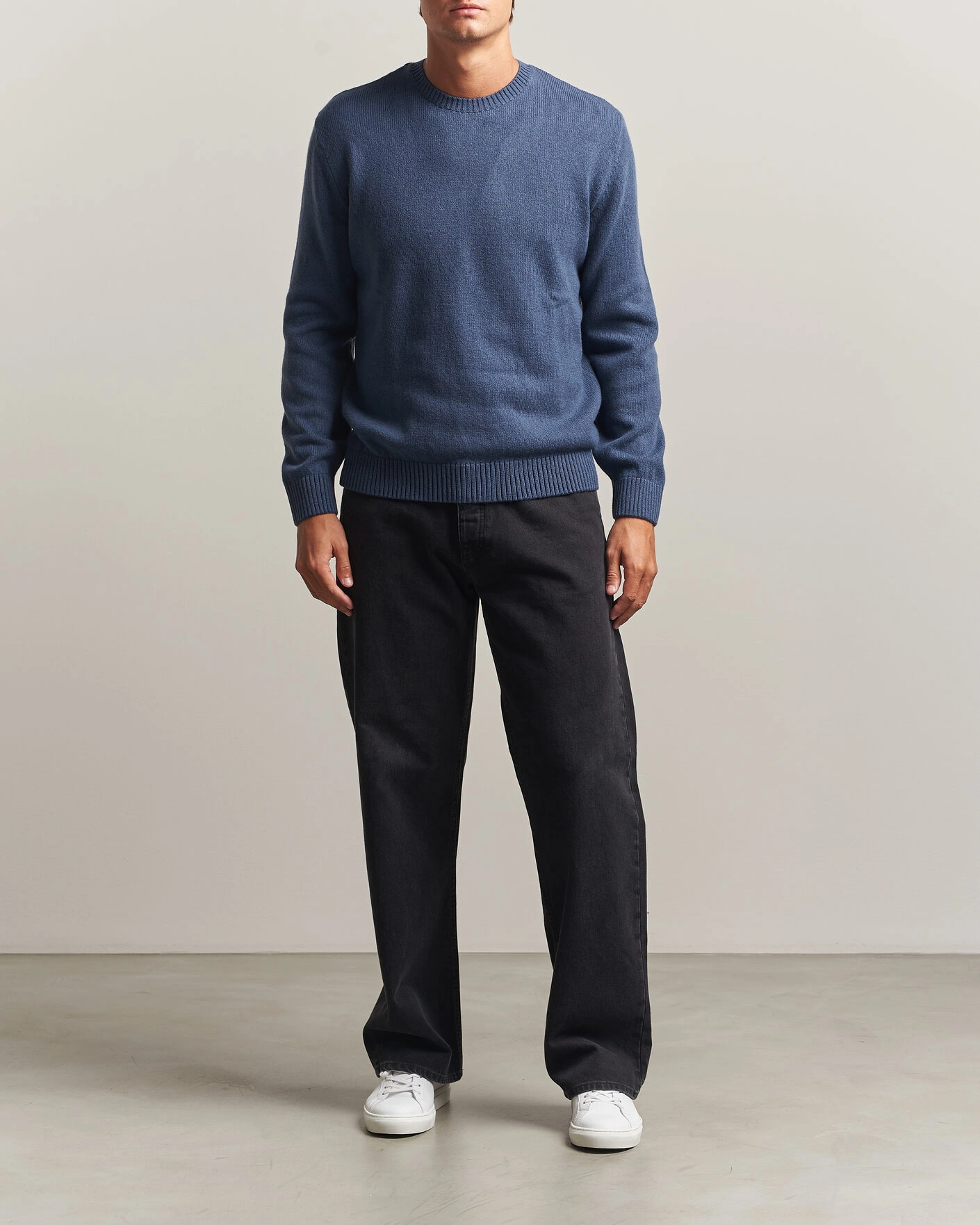 Herr | Tröjor | Colorful Standard | Classic Merino Wool Crew Neck Petrol Blue