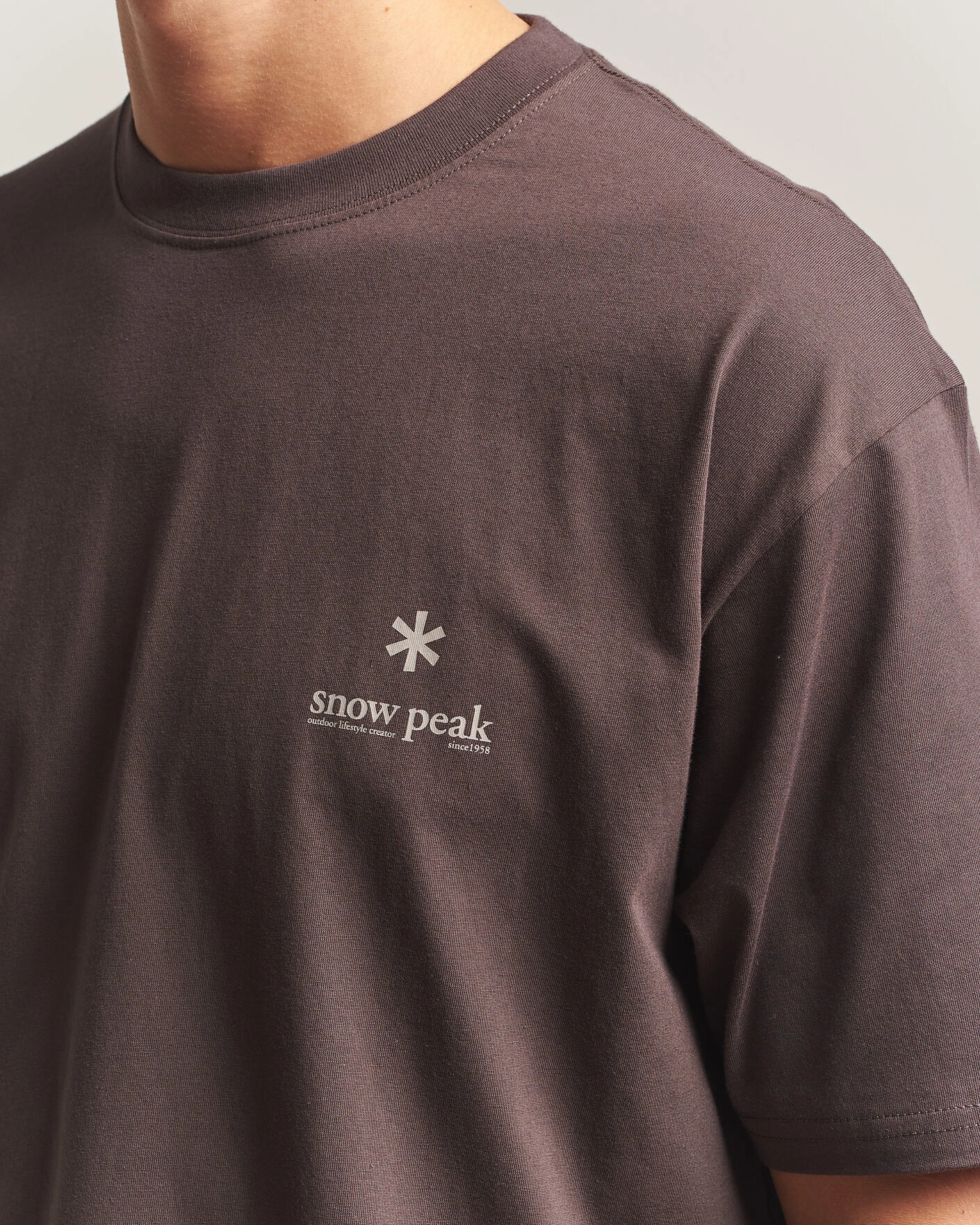 Herr | T-Shirts | Snow Peak | Soft Cotton Relaxed Logo T-Shirt Brown