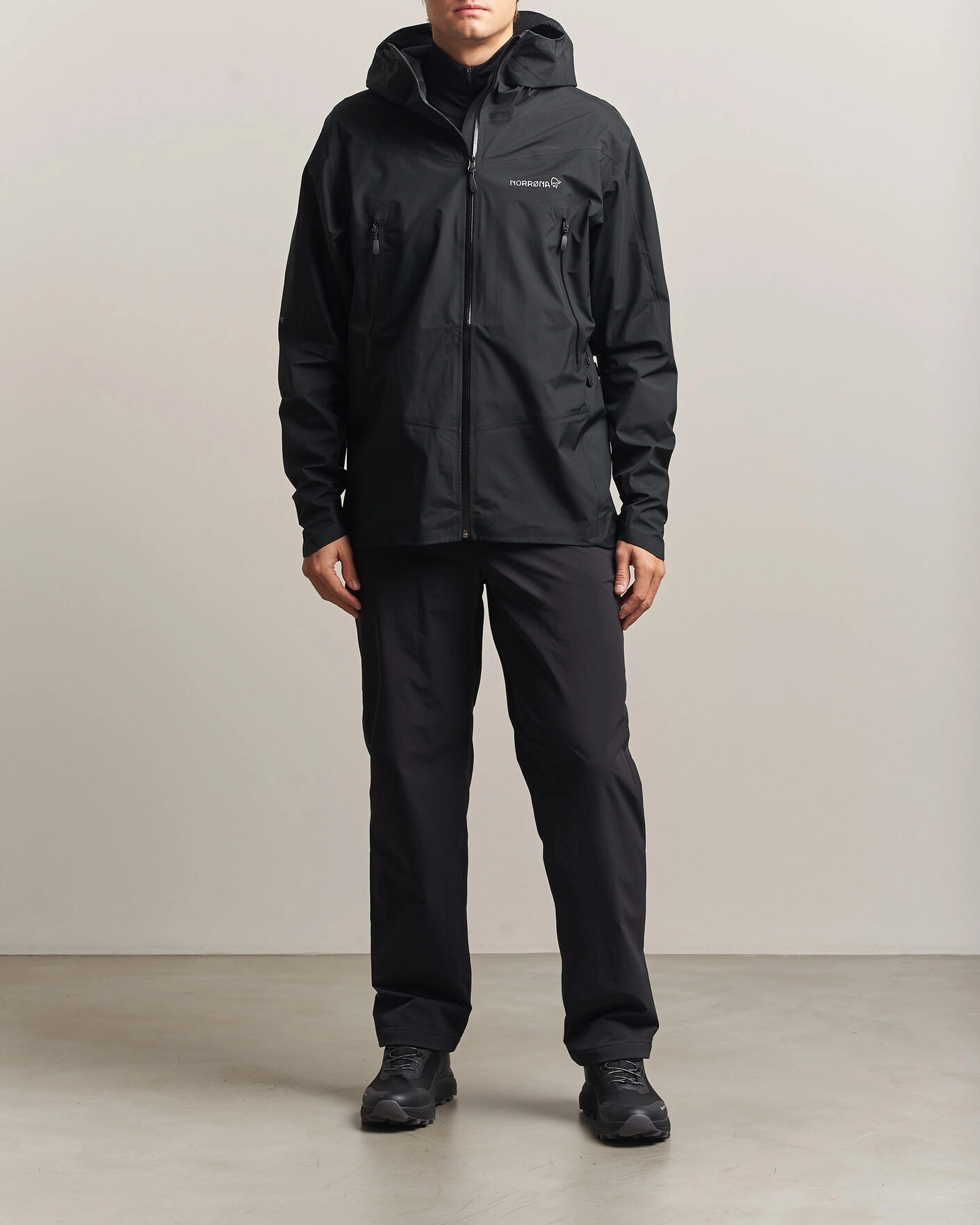 Herr | Jackor | Norrøna | Falketind GORE-TEX Jacket Caviar Black