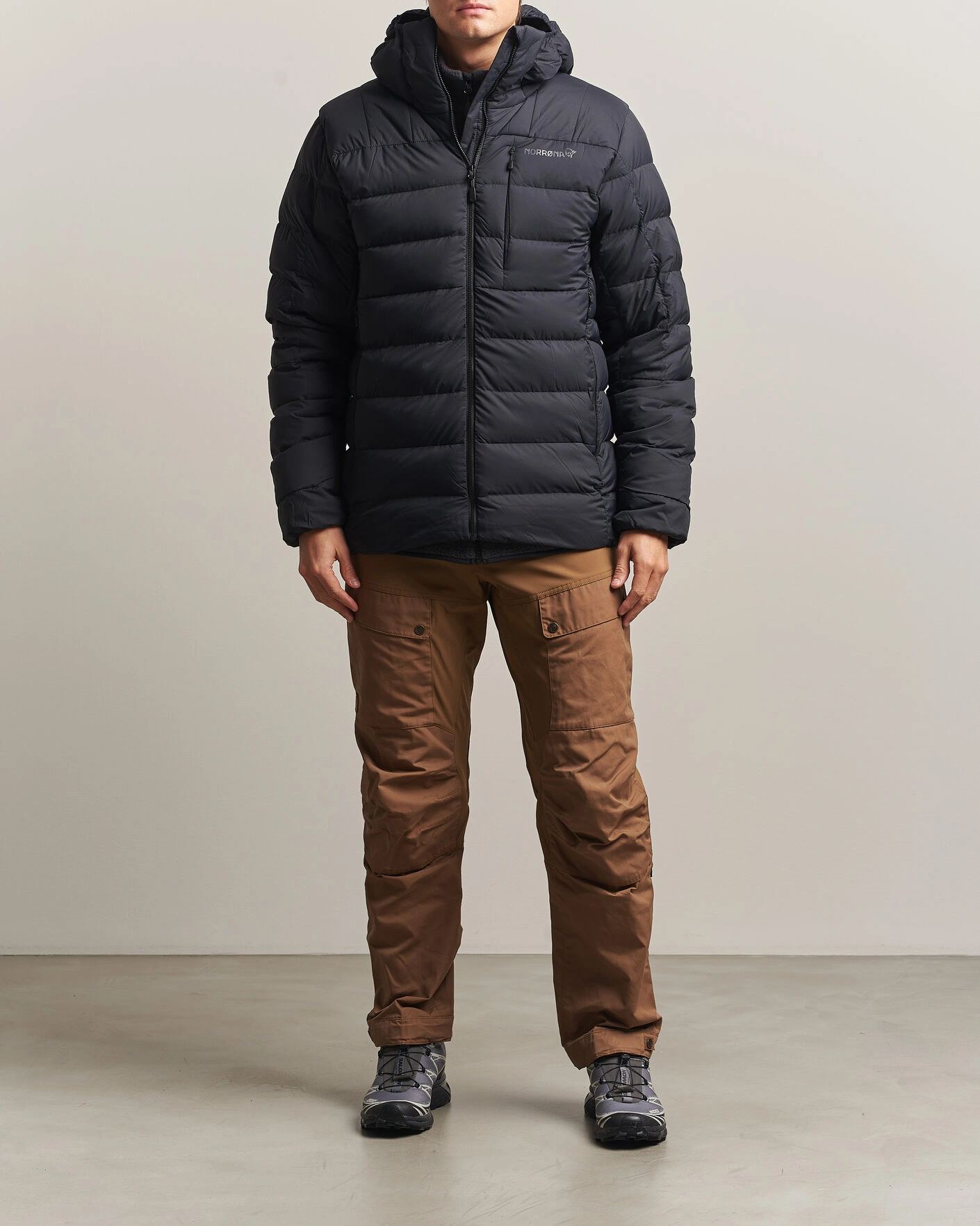 Herr | Jackor | Norrøna | Femund Down 700 Zip Hood Caviar Black