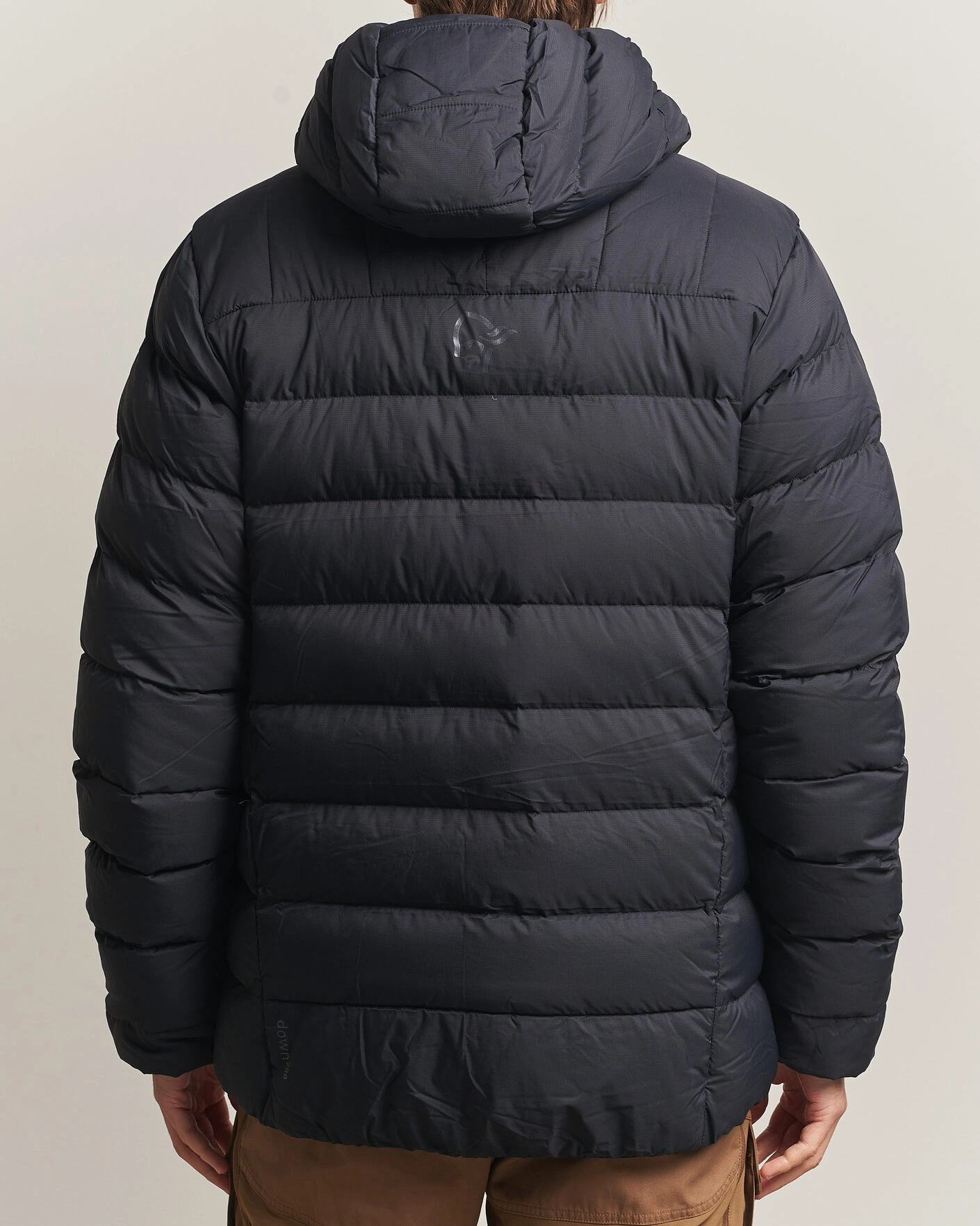 Herr | Jackor | Norrøna | Femund Down 700 Zip Hood Caviar Black