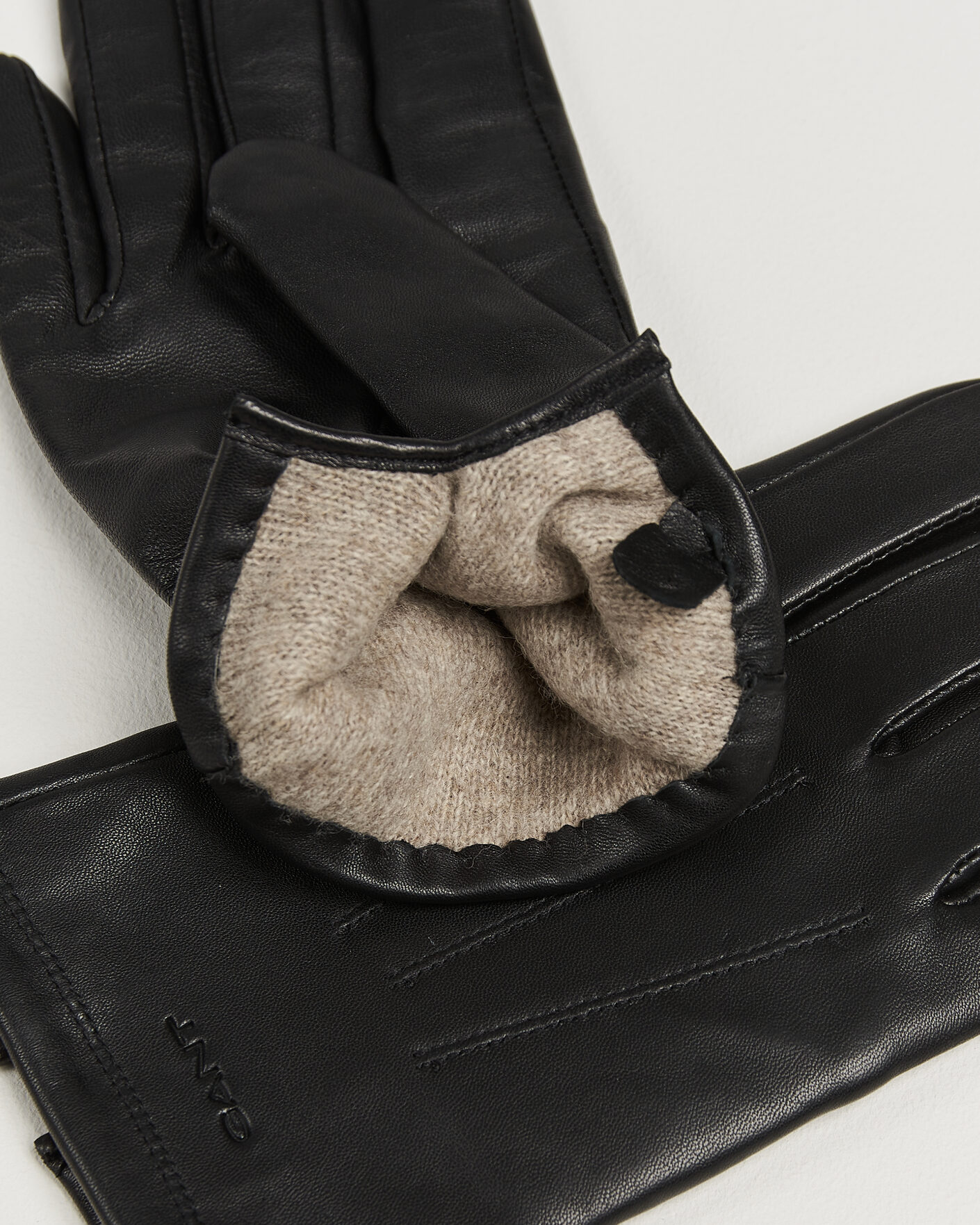 Herr | Handskar | Gant | Cashmere Lined Leather Glove Black