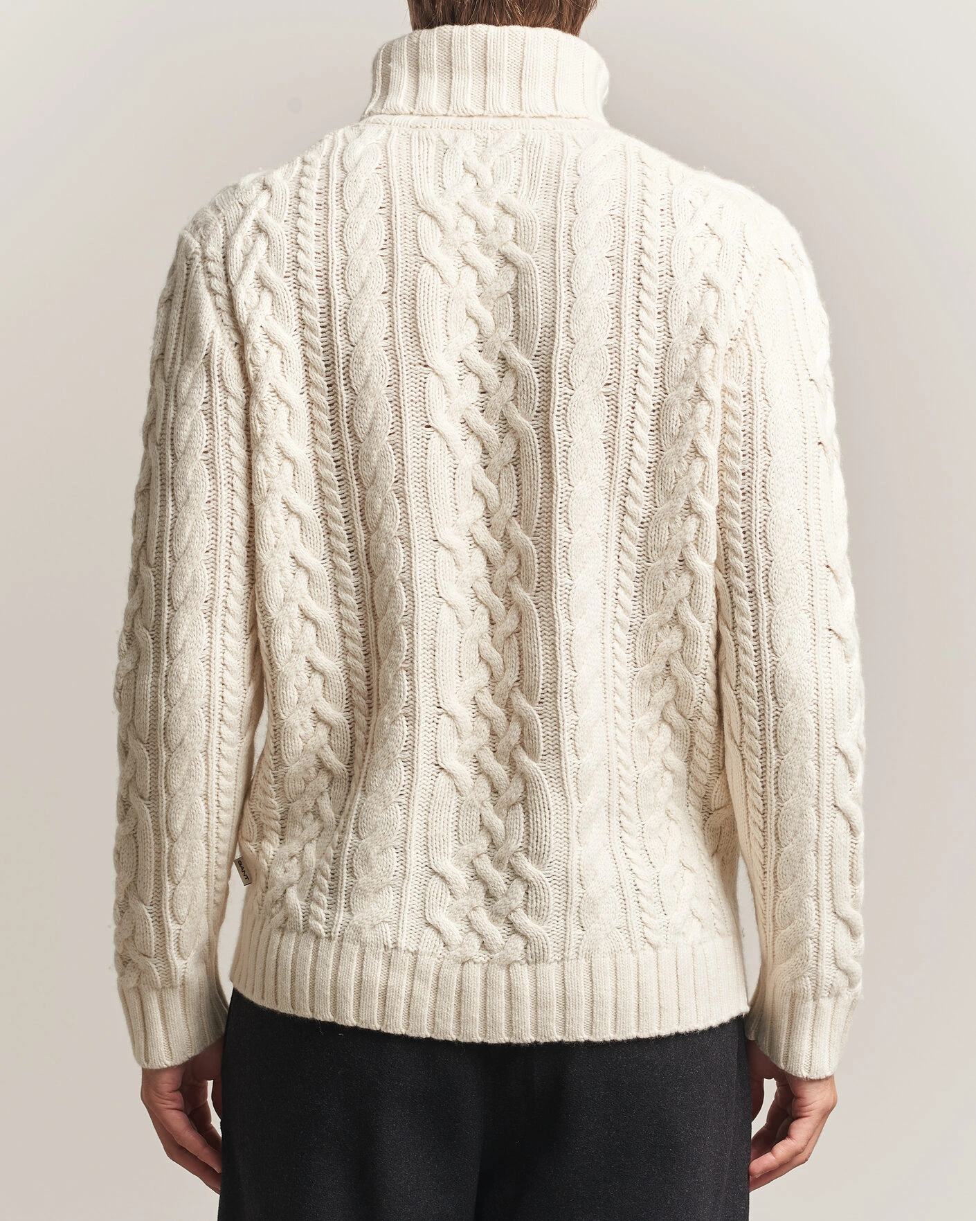 Herr | Tröjor | Gant | Wool/Cotton Cable Knitted Turtleneck Cream