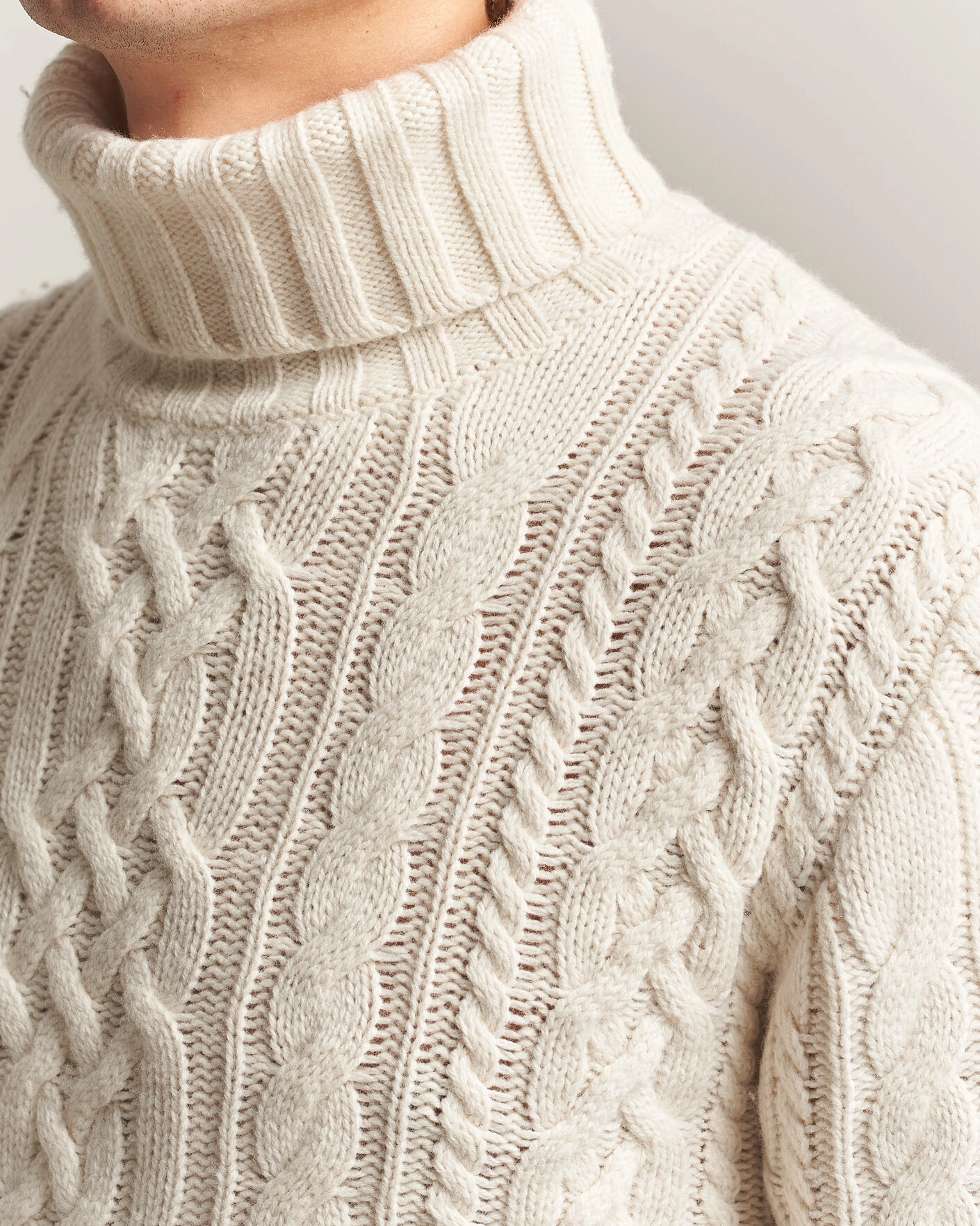 Herr | Tröjor | Gant | Wool/Cotton Cable Knitted Turtleneck Cream