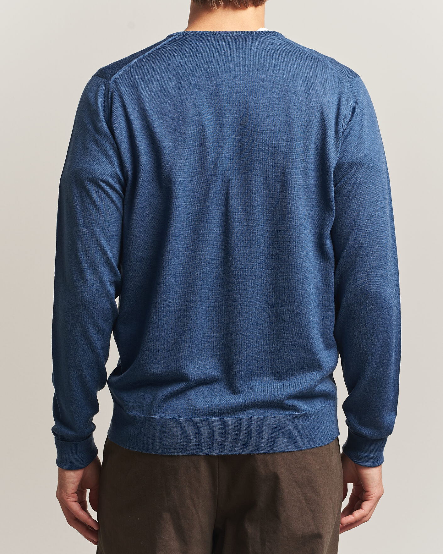 Herr | Tröjor | John Smedley | Bobby Extra Fine Merino V-Neck Pullover Teal Firth