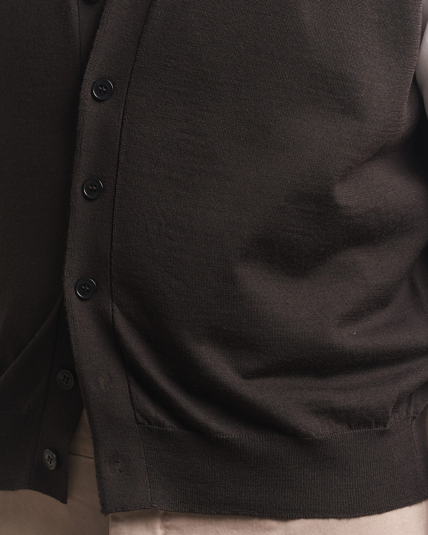 Herr | Tröjor | John Smedley | Bolton Extra Fine Merino Waistcoat Faulkner Brown