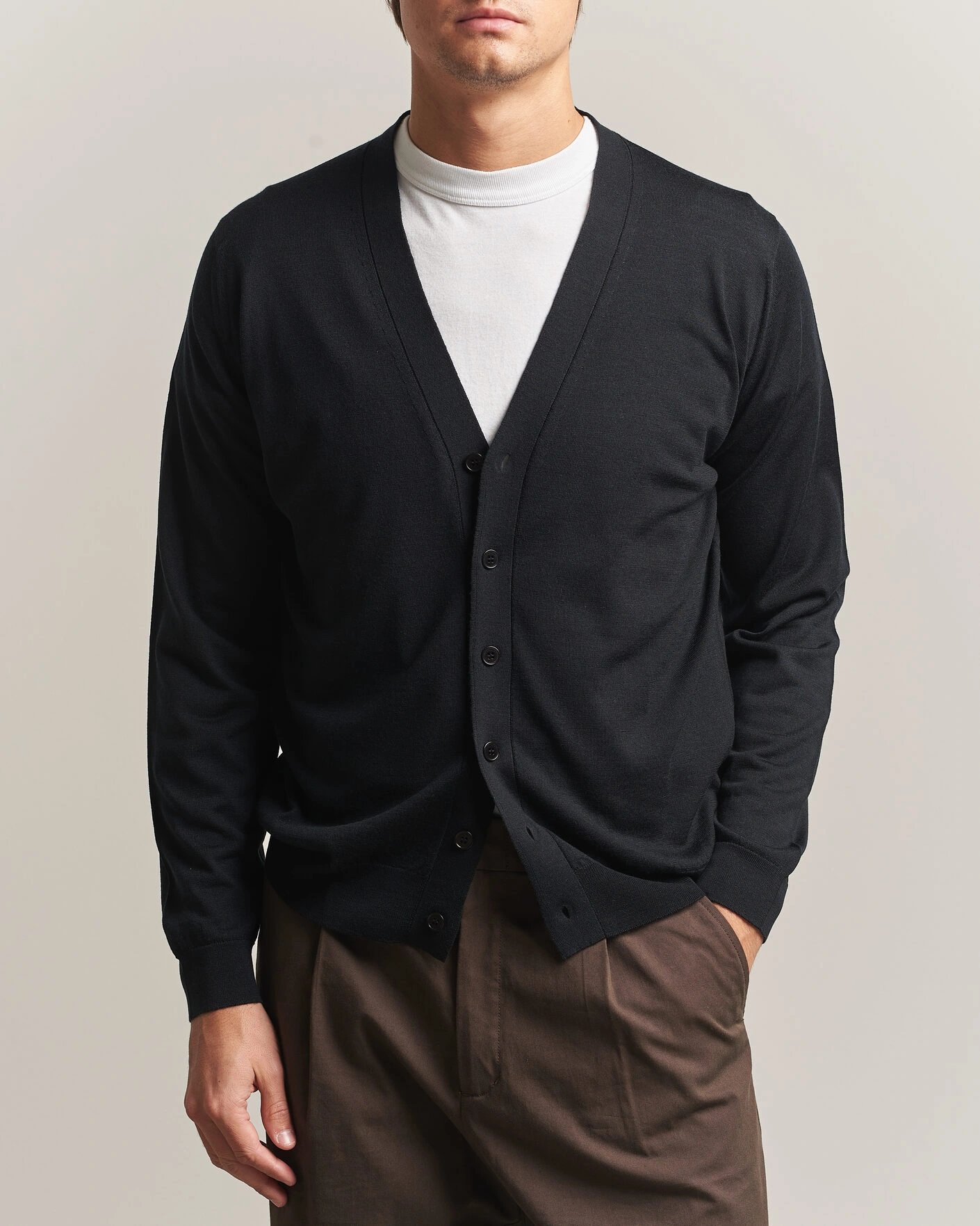Herr | Tröjor | John Smedley | Bradrick Extra Fine Merino Cardigan Black