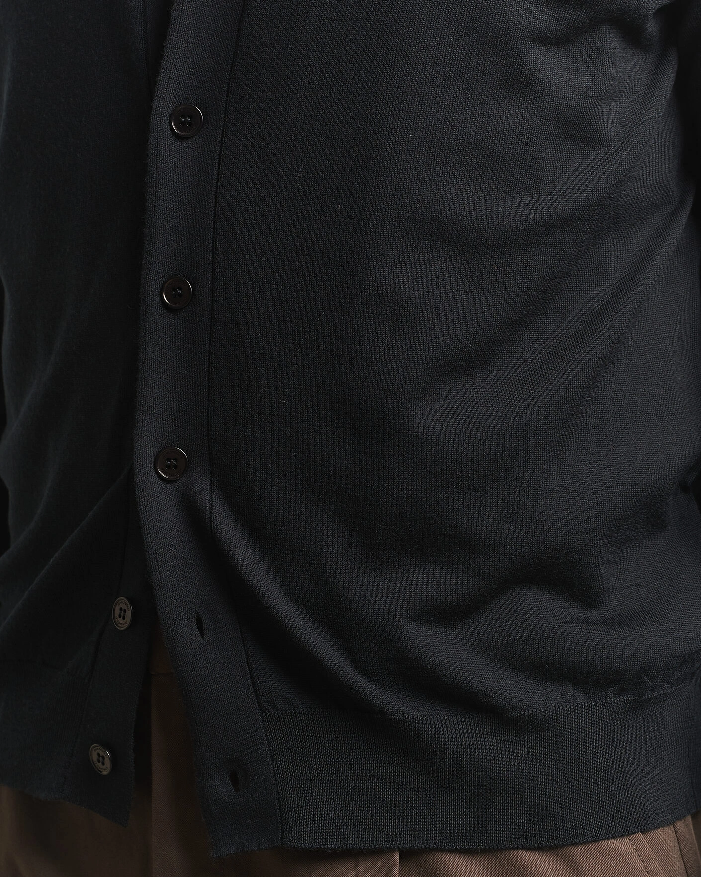 Herr | Tröjor | John Smedley | Bradrick Extra Fine Merino Cardigan Black