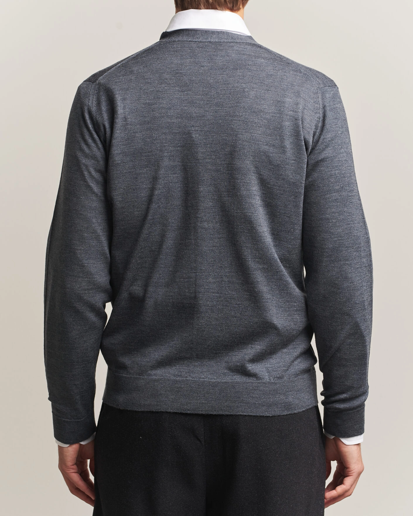 Herr | Tröjor | John Smedley | Bradrick Extra Fine Merino Cardigan Charcoal
