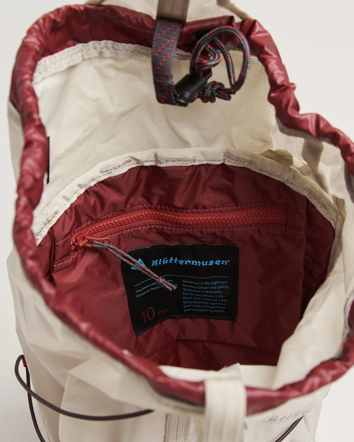 Herr | Väskor | Klättermusen | Tjalve 2.0 Backpack 10L Putty Grey