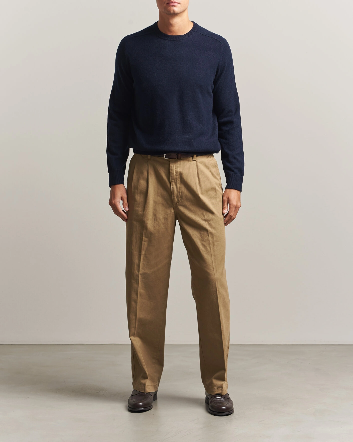Herr | Tröjor | Morris | Wilfred Cashmere O-Neck Navy