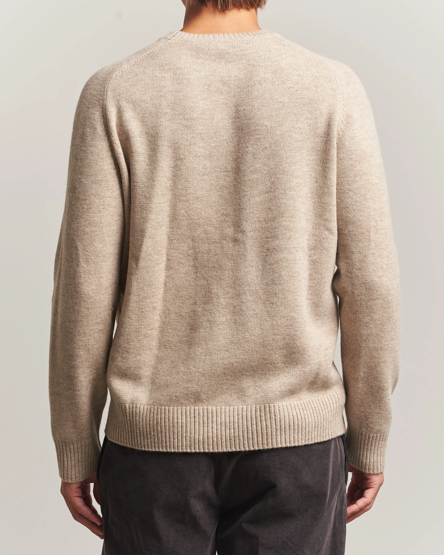 Herr | Tröjor | Morris | Hertford Lambswool Crew Neck Khaki