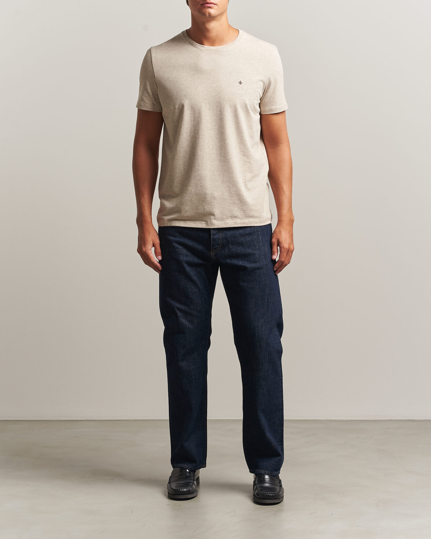 Herr | T-Shirts | Morris | James Crew Neck T-Shirt Khaki