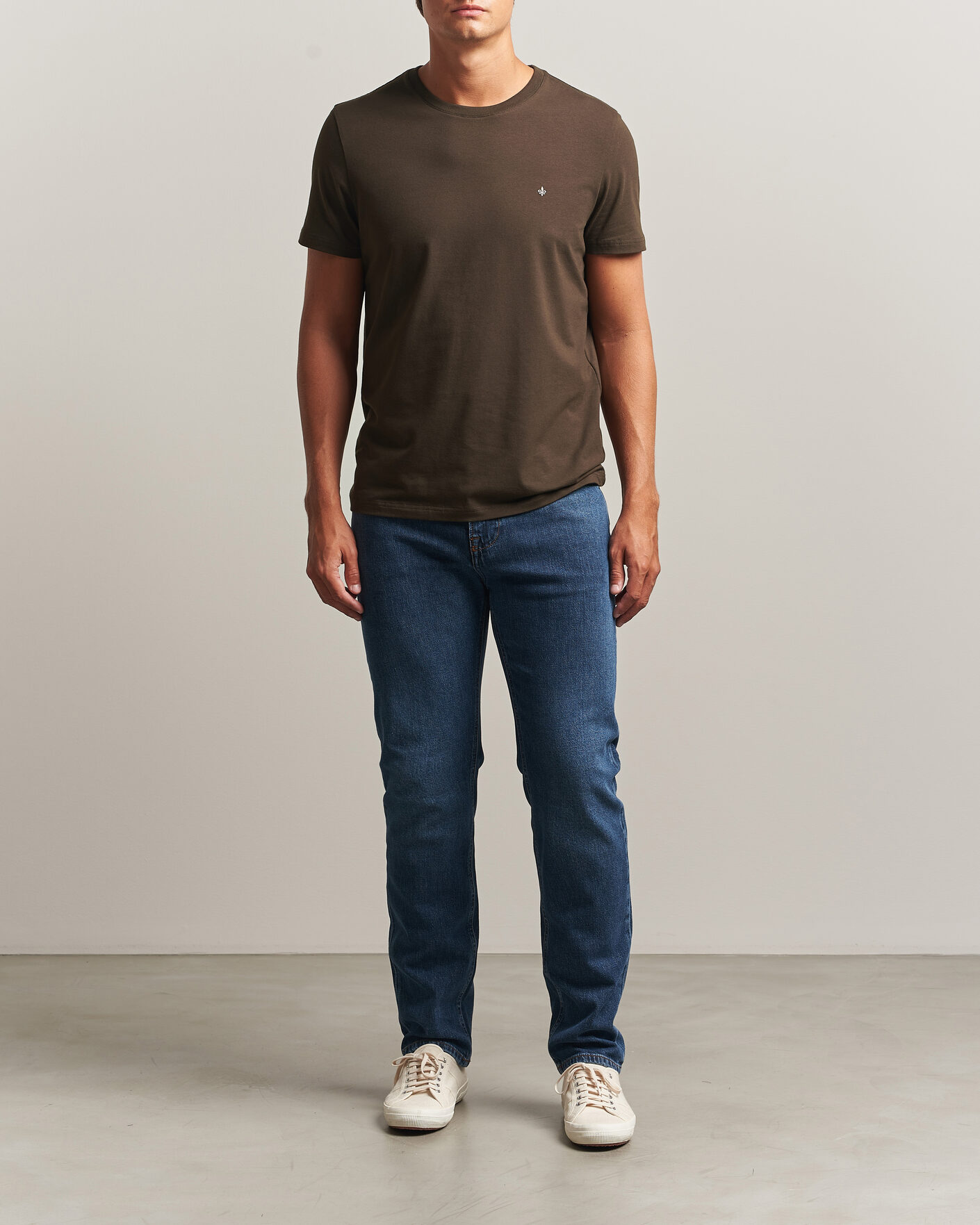 Herr | T-Shirts | Morris | James Crew Neck T-Shirt Brown