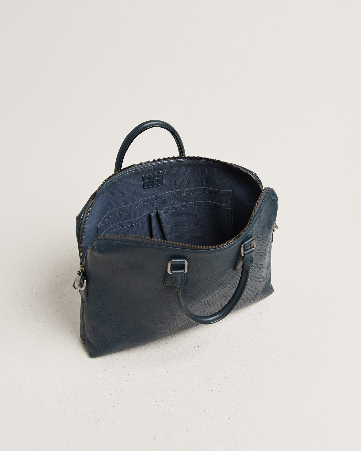 Herr | Pre-Owned & Vintage Bags | Louis Vuitton Pre-Owned | Porte Documents Bag Damier Infini Onyx
