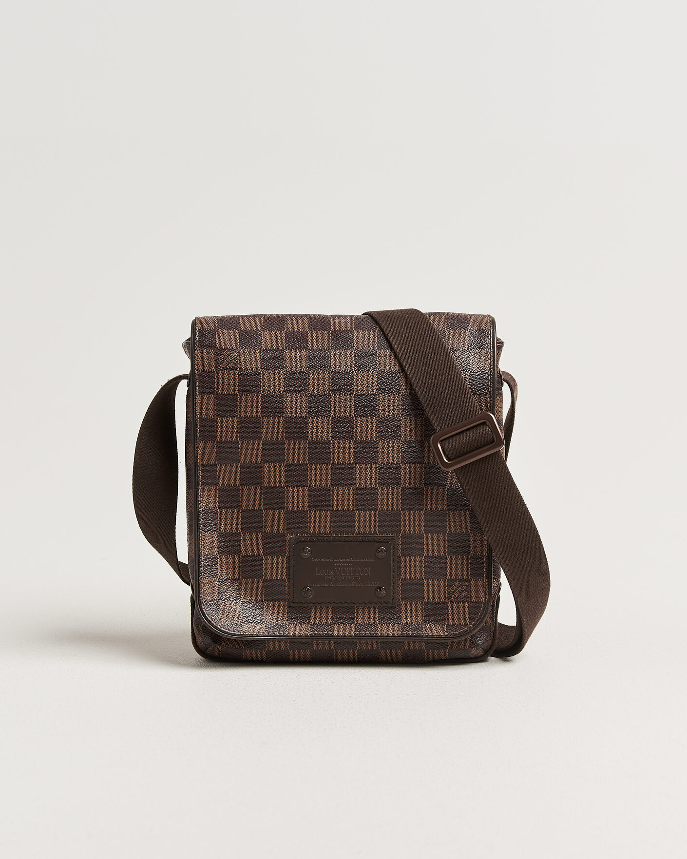 Herr | Pre-Owned & Vintage Bags | Louis Vuitton Pre-Owned | Crossbody Shoulder Bag Damier Ebene