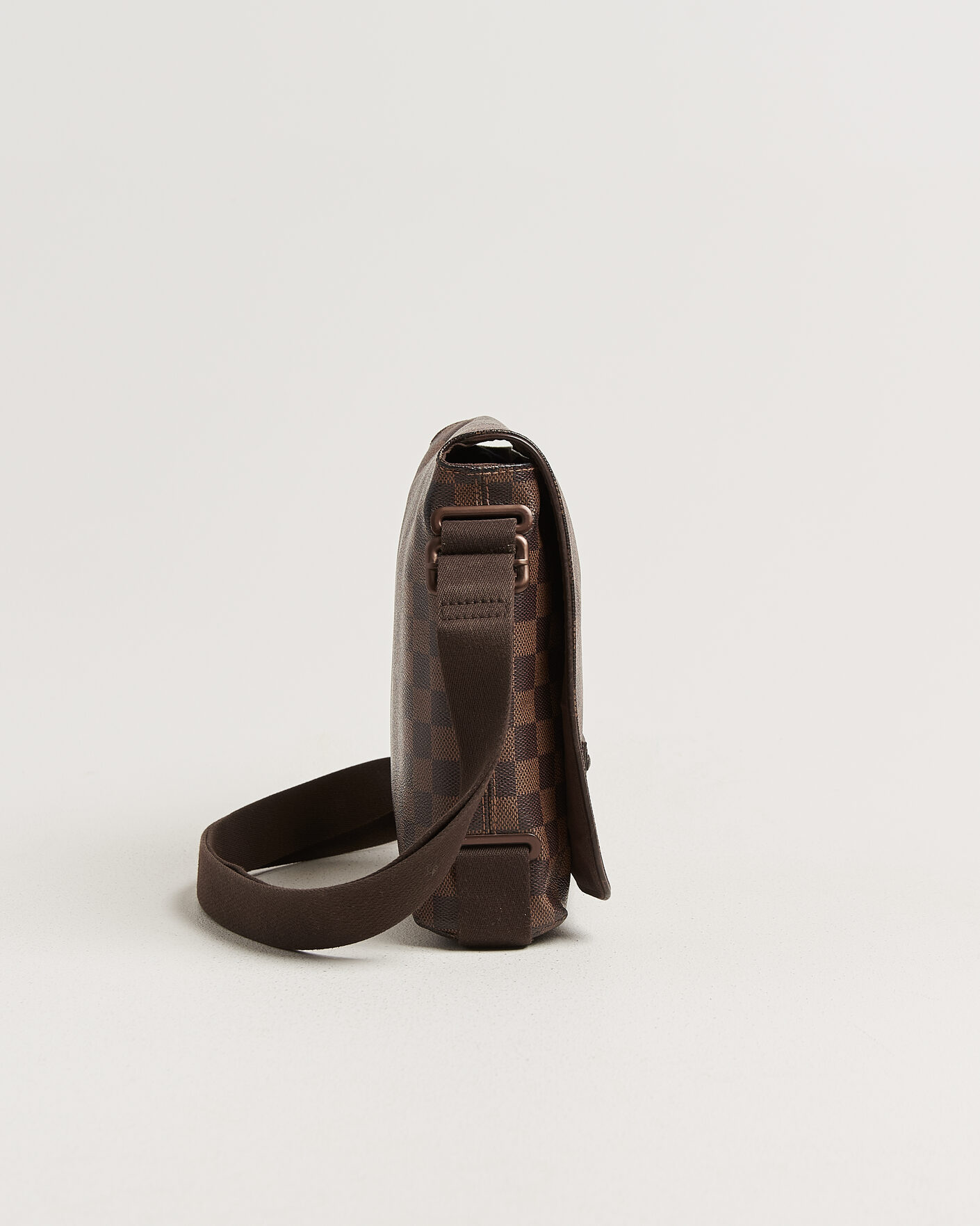Herr | Pre-Owned & Vintage Bags | Louis Vuitton Pre-Owned | Crossbody Shoulder Bag Damier Ebene