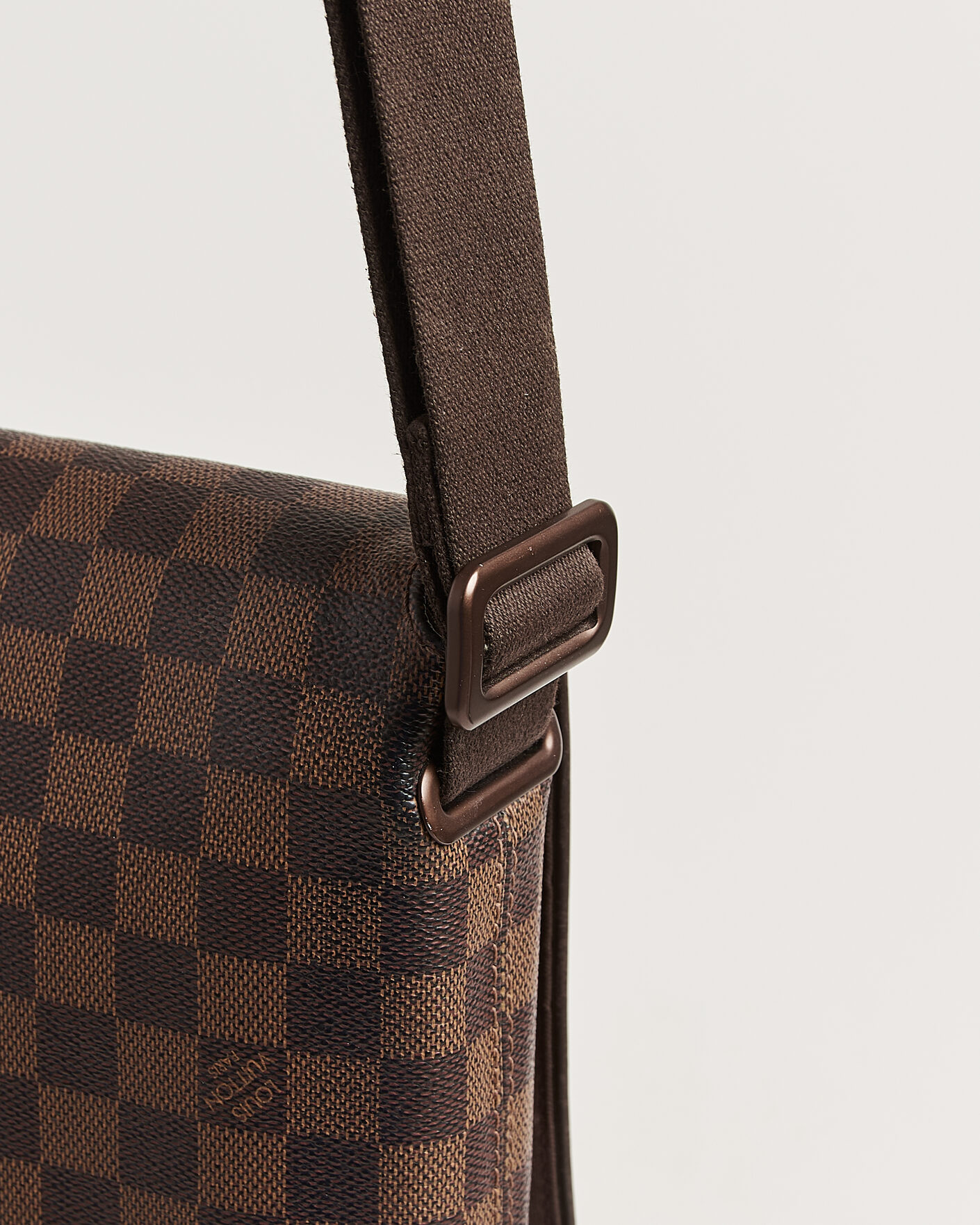 Herr | Pre-Owned & Vintage Bags | Louis Vuitton Pre-Owned | Crossbody Shoulder Bag Damier Ebene