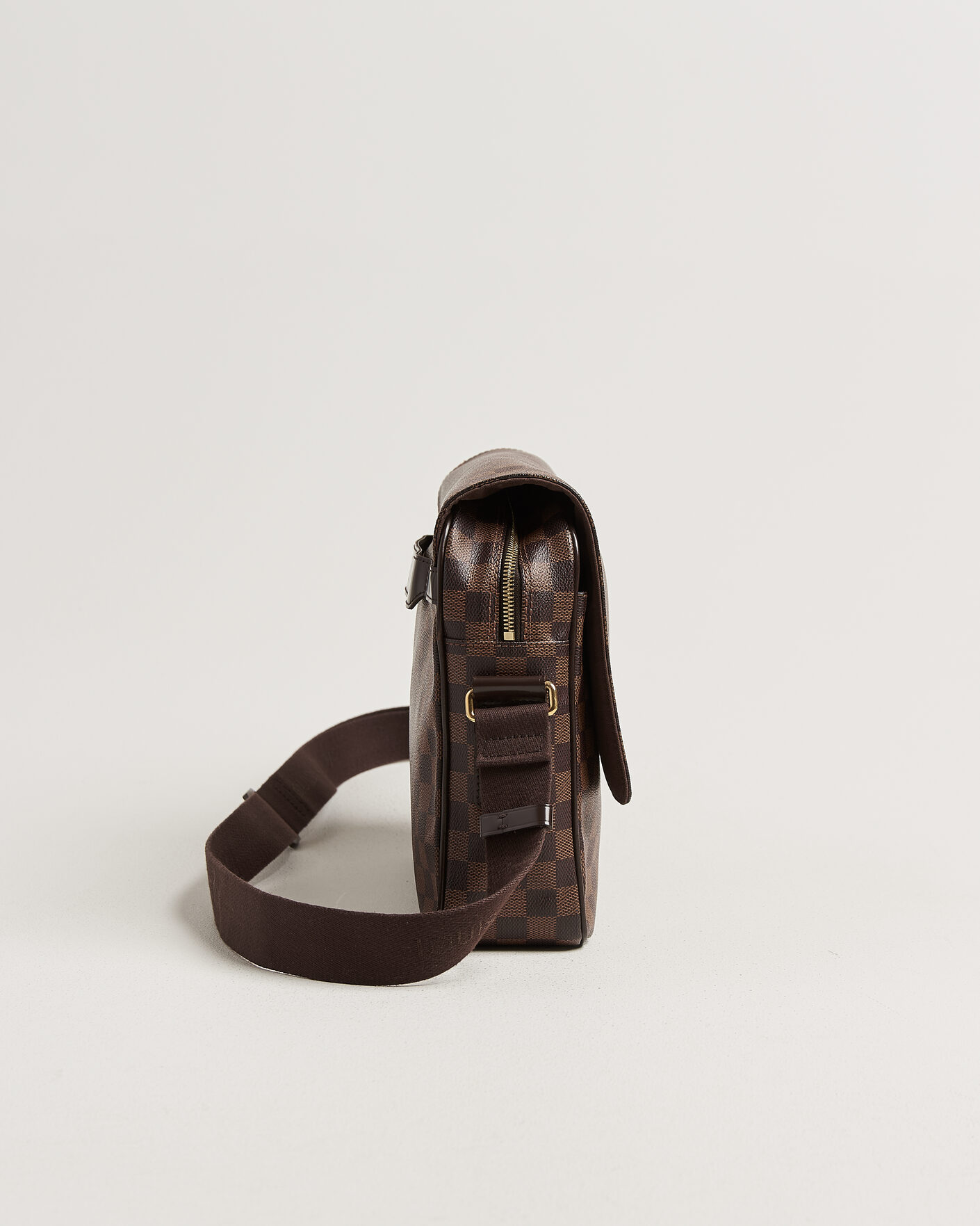 Herr | Pre-Owned & Vintage Bags | Louis Vuitton Pre-Owned | Messenger Bag Damier Ebene