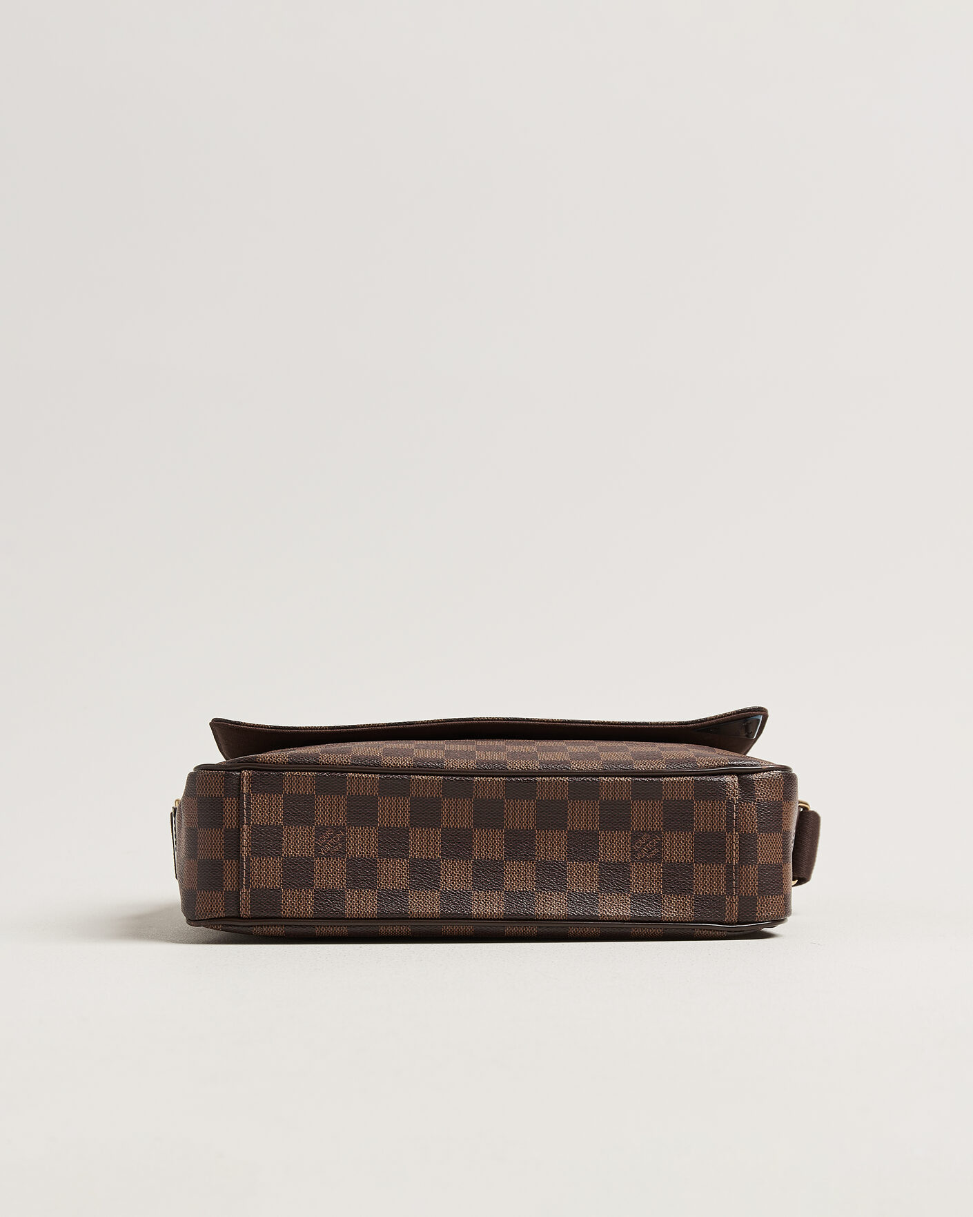 Herr | Pre-Owned & Vintage Bags | Louis Vuitton Pre-Owned | Messenger Bag Damier Ebene