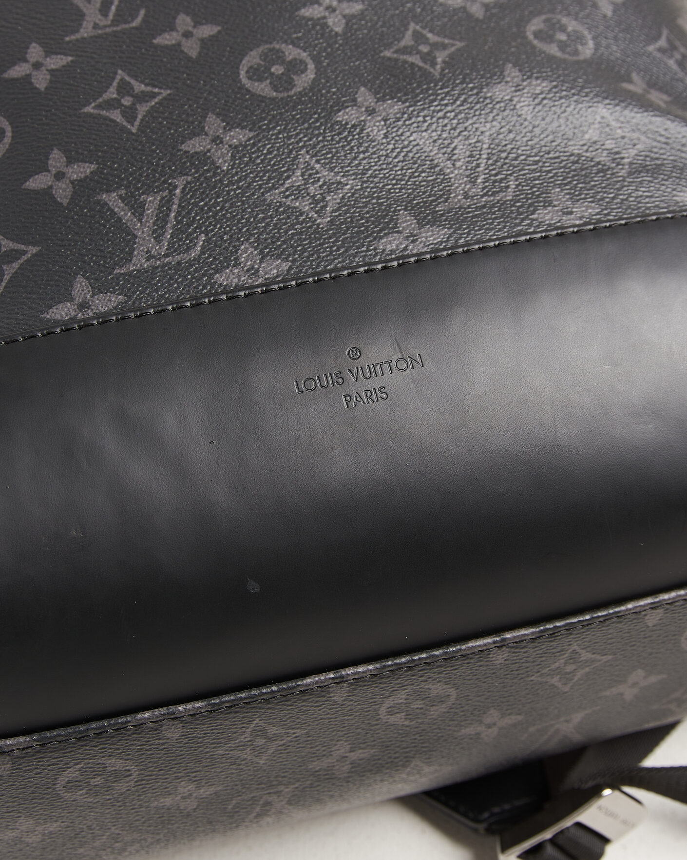 Herr | Pre-Owned & Vintage Bags | Louis Vuitton Pre-Owned | Explorer Backpack Monogram Eclipse