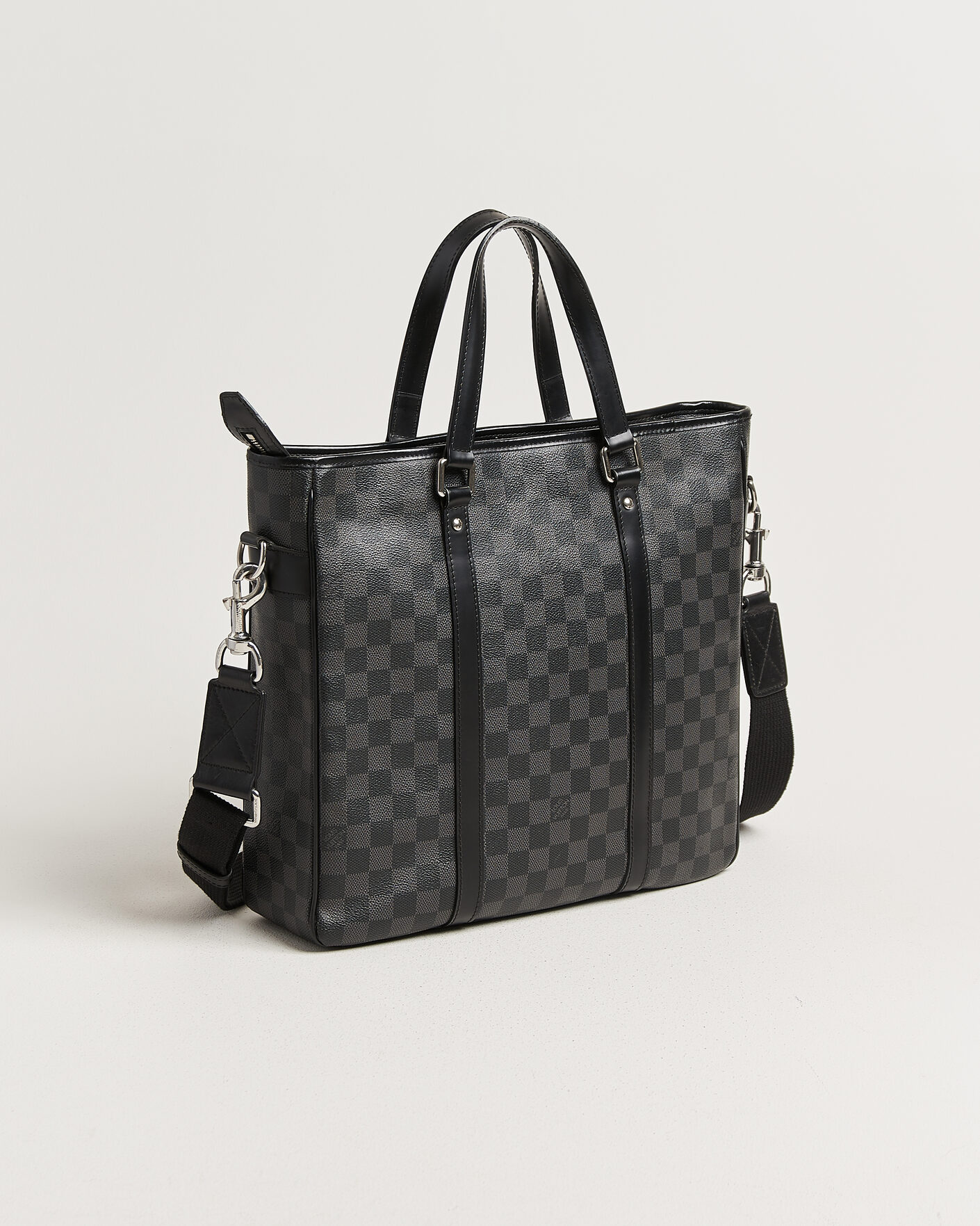 Herr | Pre-Owned & Vintage Bags | Louis Vuitton Pre-Owned | Tote Bag Damier Graphite