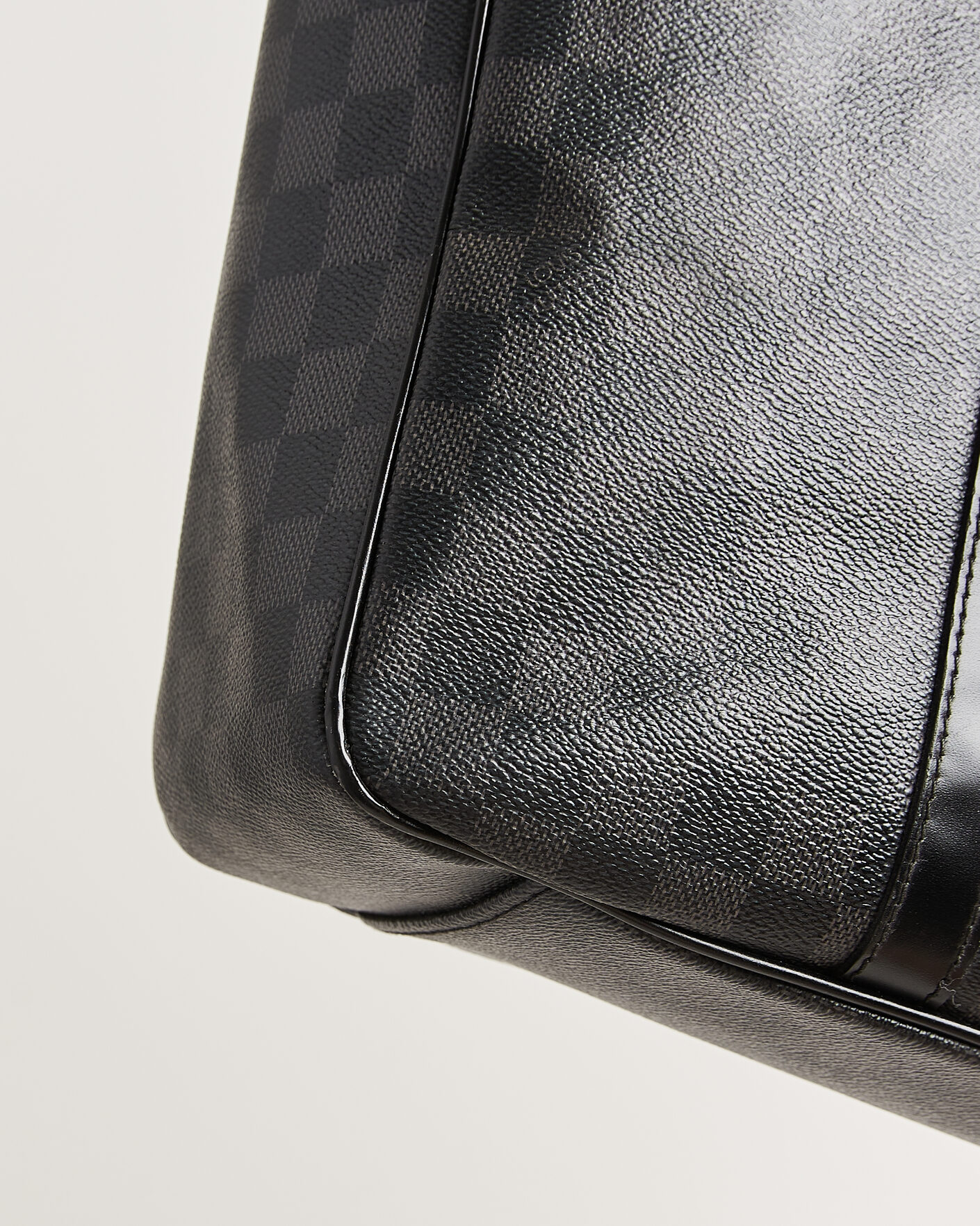 Herr | Pre-Owned & Vintage Bags | Louis Vuitton Pre-Owned | Tadao Tote Bag Damier Graphite