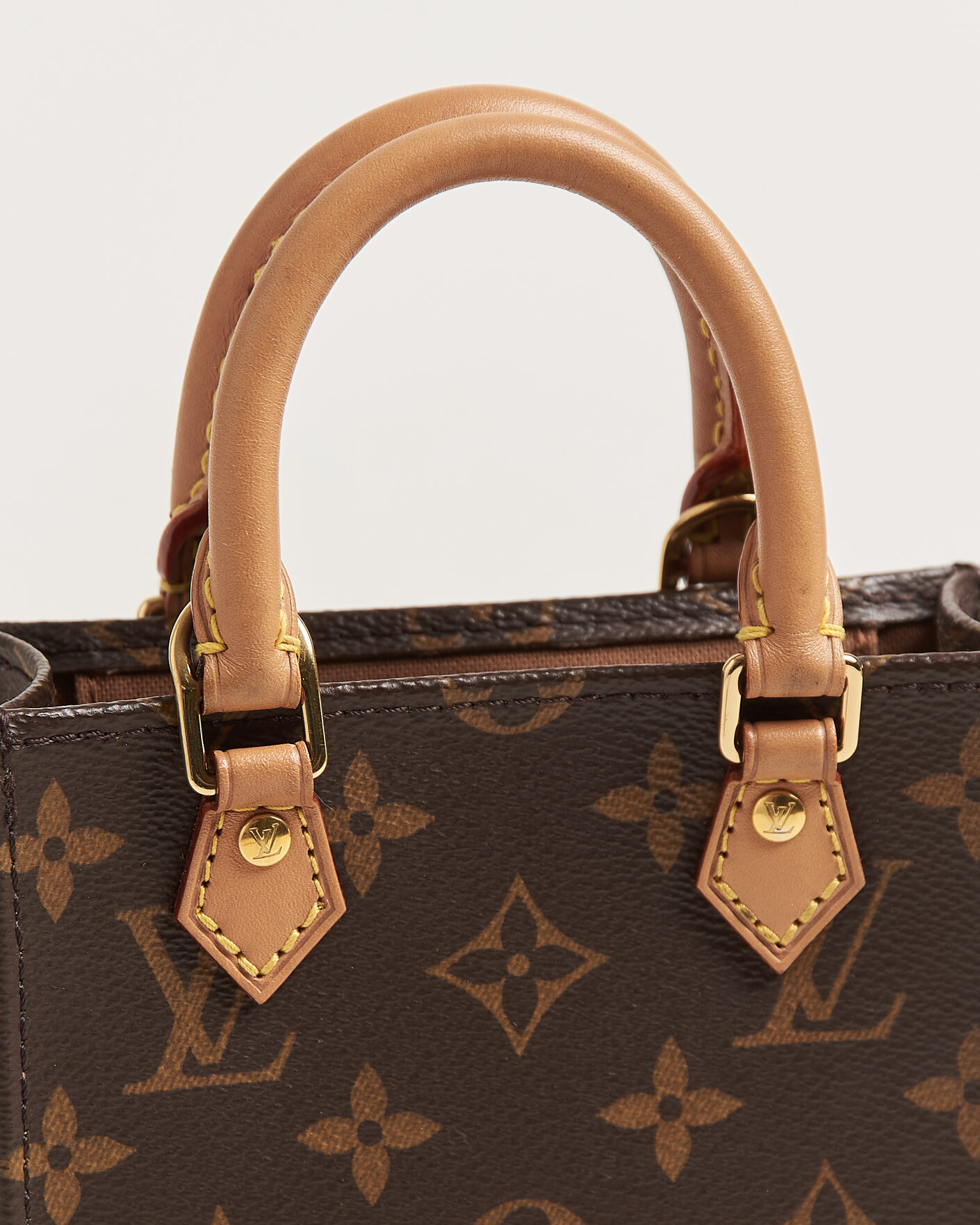 Herr | Pre-Owned & Vintage Bags | Louis Vuitton Pre-Owned | Sac Plat Petit Bandouliére Monogram
