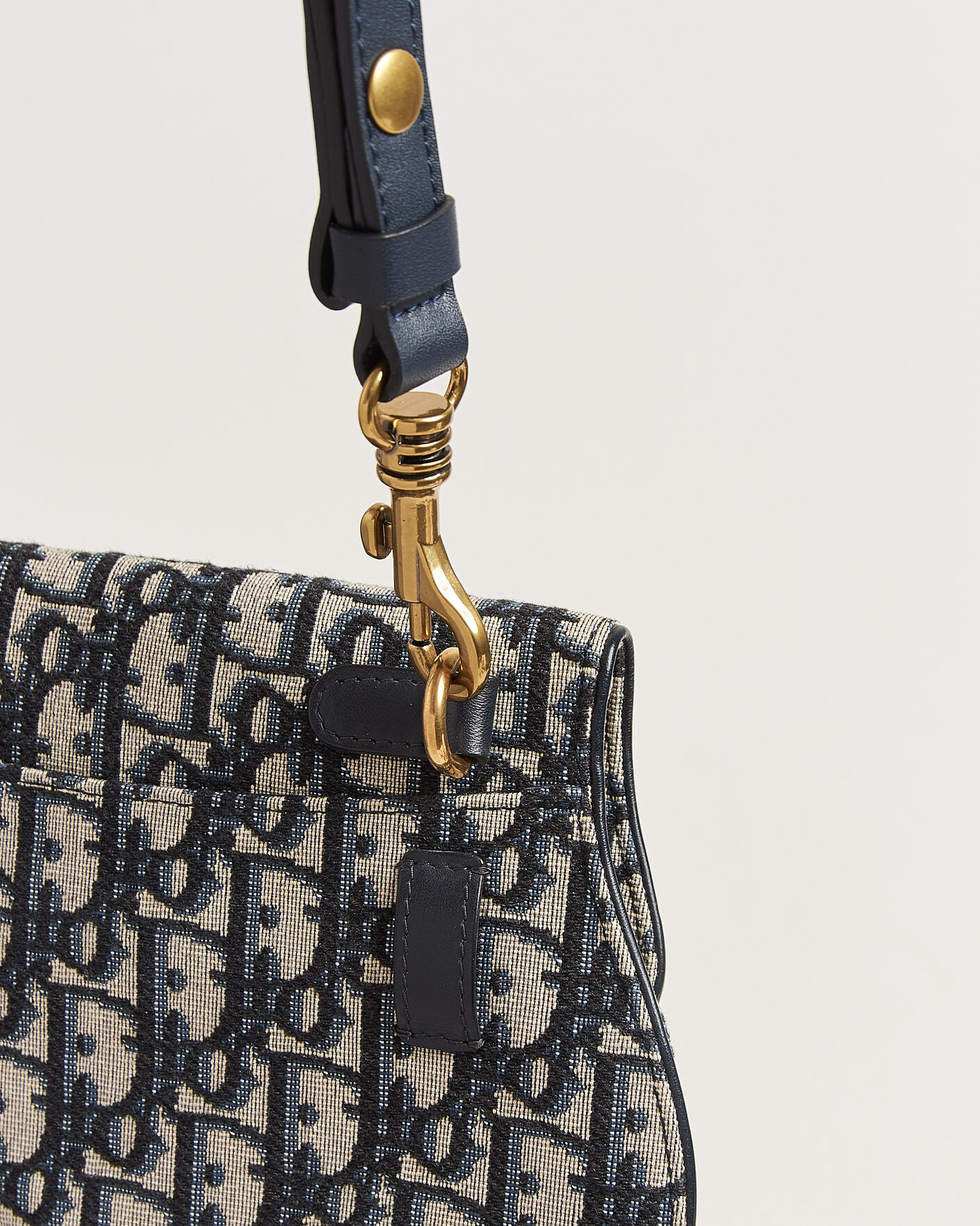 Herr | Pre-Owned & Vintage Bags | Dior Pre-Owned | Saddle Belt Bag Oblique Jacquard Blue