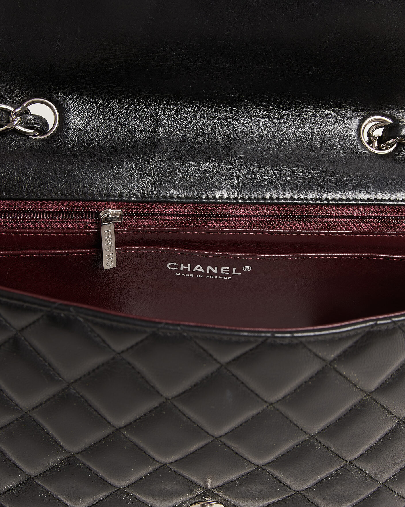 Herr | Pre-Owned & Vintage Bags | Chanel Pre-Owned | Classic Jumbo Single Flap Bag Lambskin Black