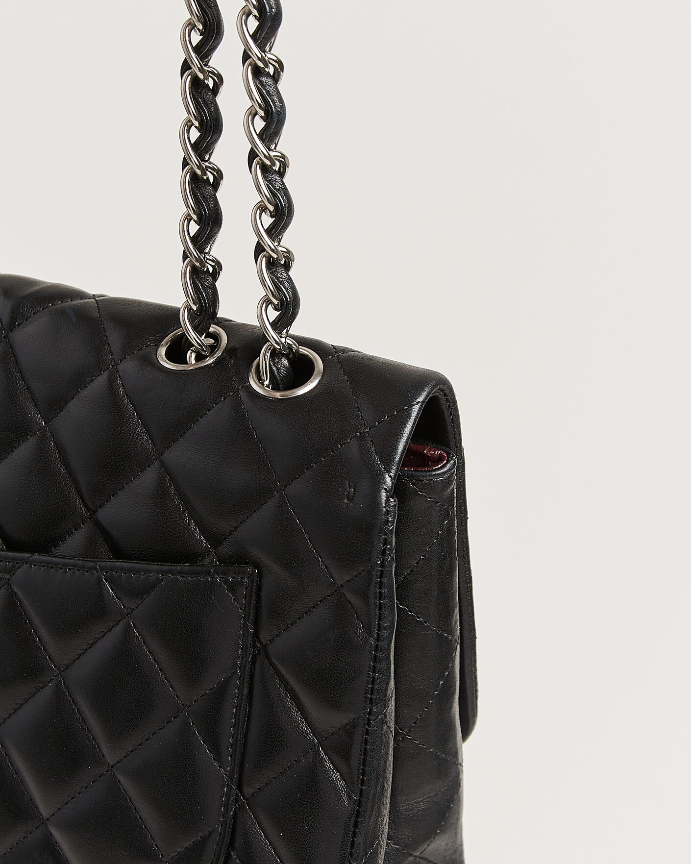Herr | Pre-Owned & Vintage Bags | Chanel Pre-Owned | Classic Jumbo Single Flap Bag Lambskin Black