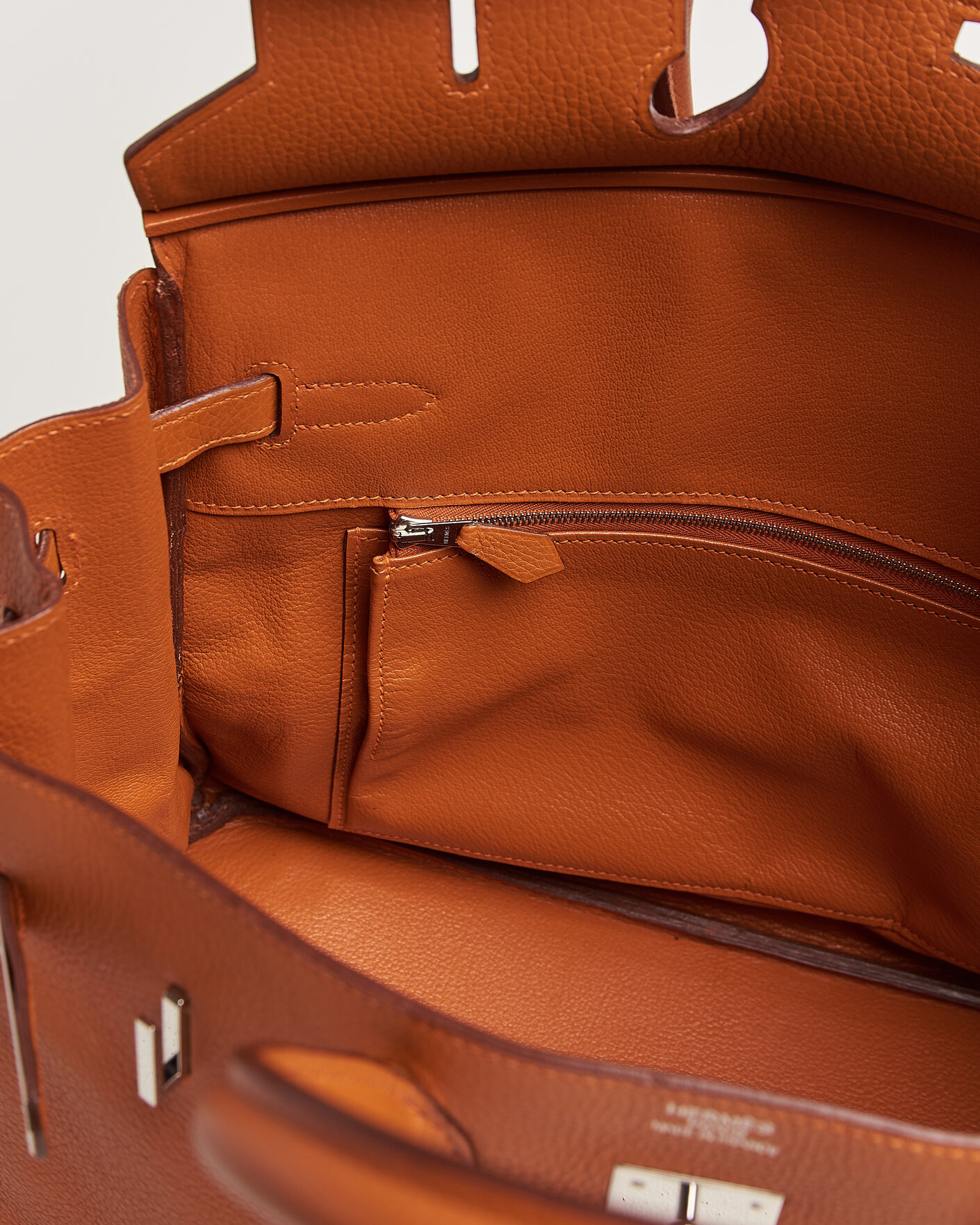 Herr | Pre-Owned & Vintage Bags | Hermès Pre-Owned | Birkin 35 Togo Leather Orange