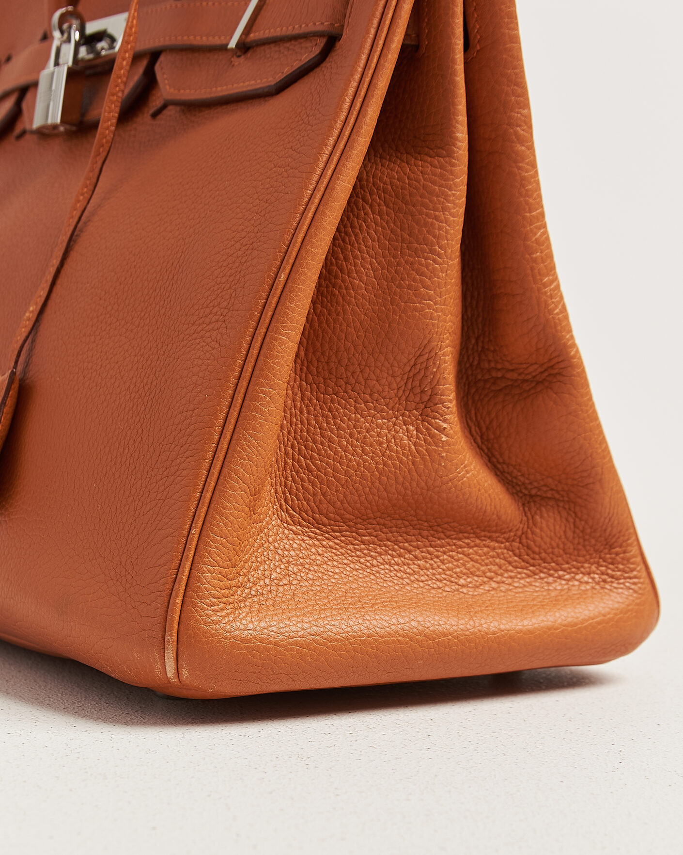 Herr | Pre-Owned & Vintage Bags | Hermès Pre-Owned | Birkin 35 Togo Leather Orange