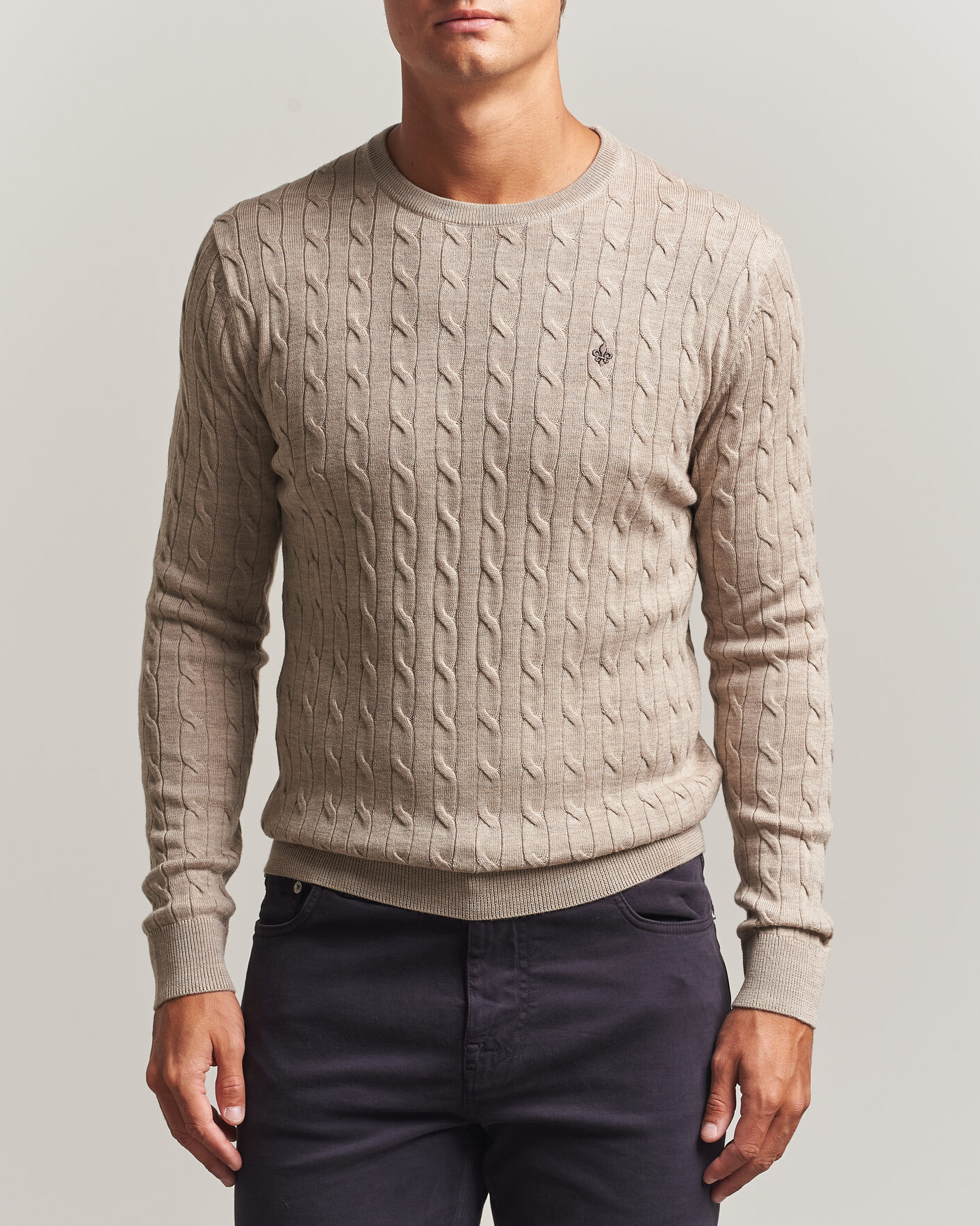 Herr | Tröjor | Morris | Merino Cable O-Neck Khaki