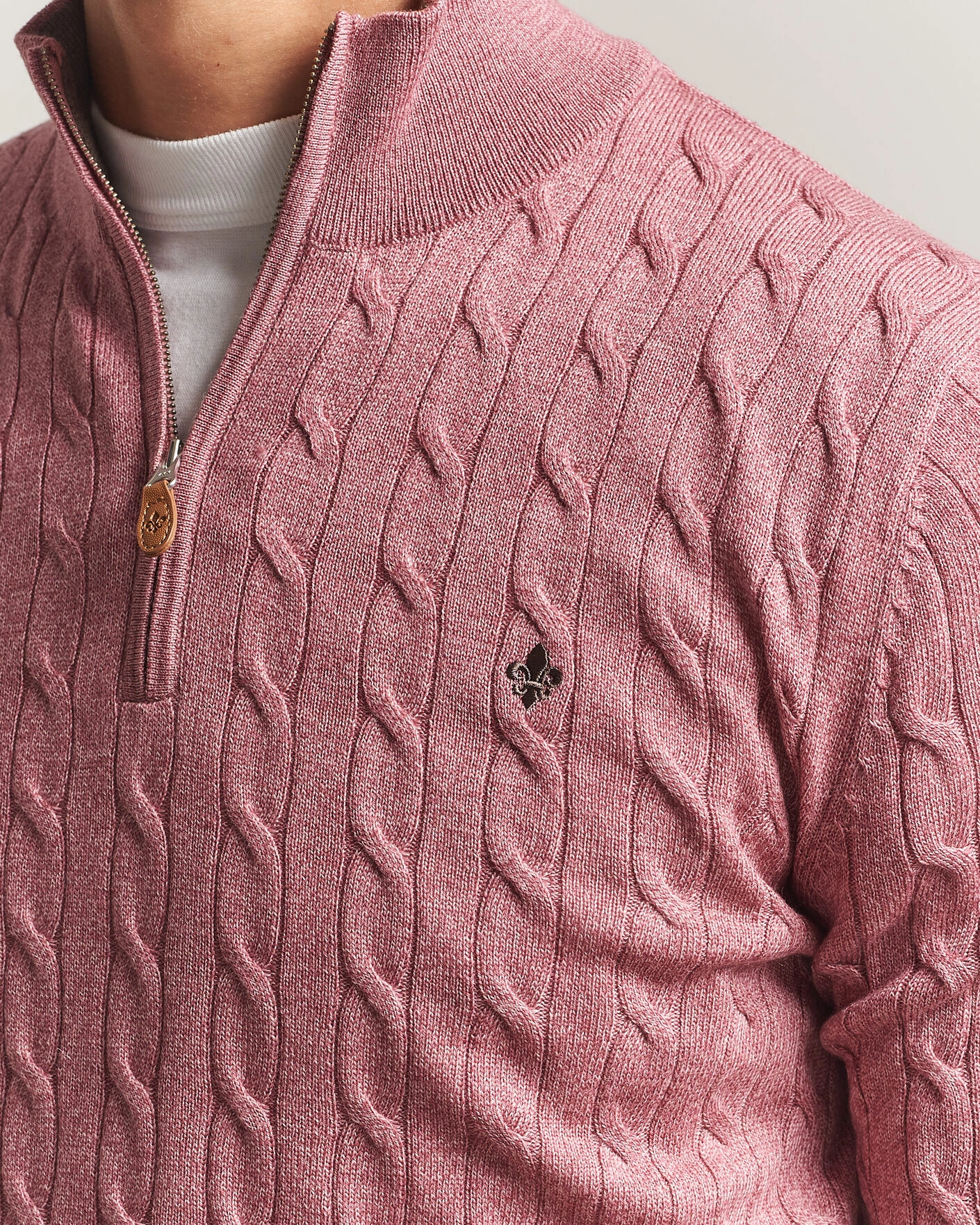 Herr | Tröjor | Morris | Merino Cable Half Zip Cerise