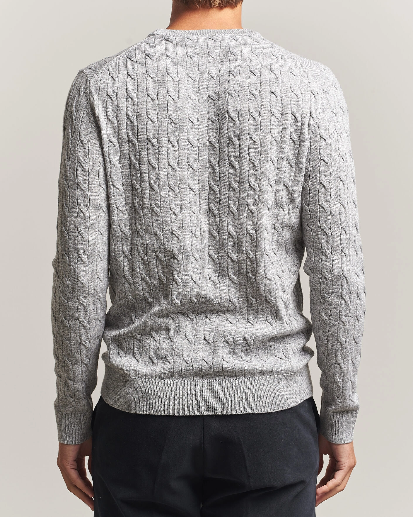 Herr | Tröjor | Morris | Merino Cable O-Neck Mid Grey