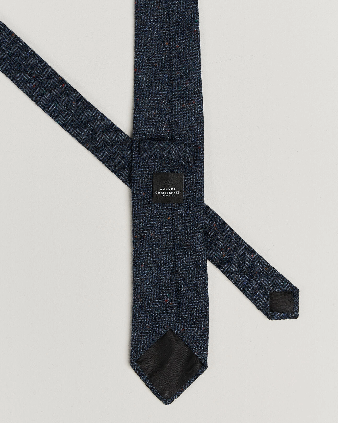 Herr | Slipsar | Amanda Christensen | Wool Herringbone 8cm Tie Navy