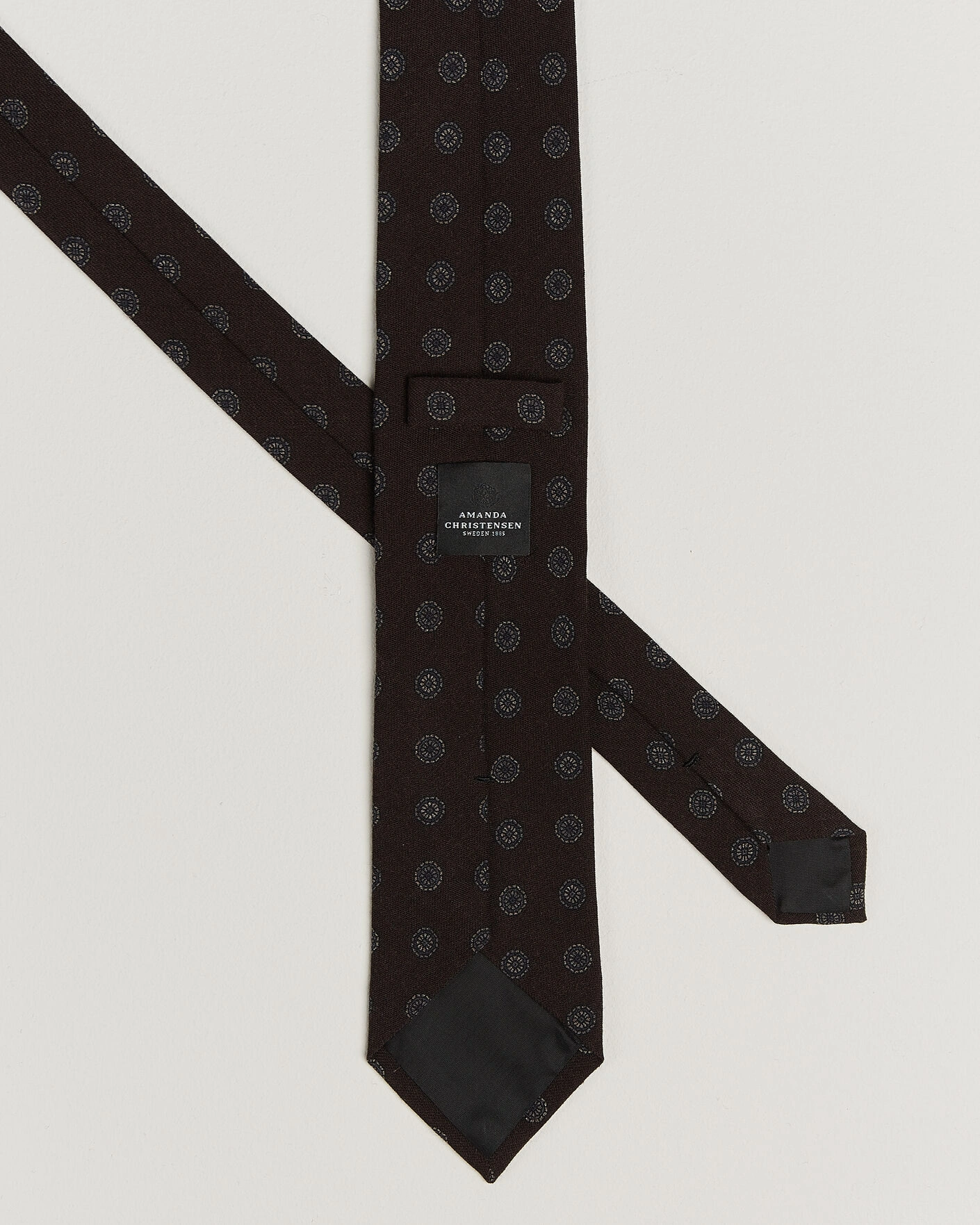 Herr | Slipsar | Amanda Christensen | Wool Medallion 8cm Tie Brown