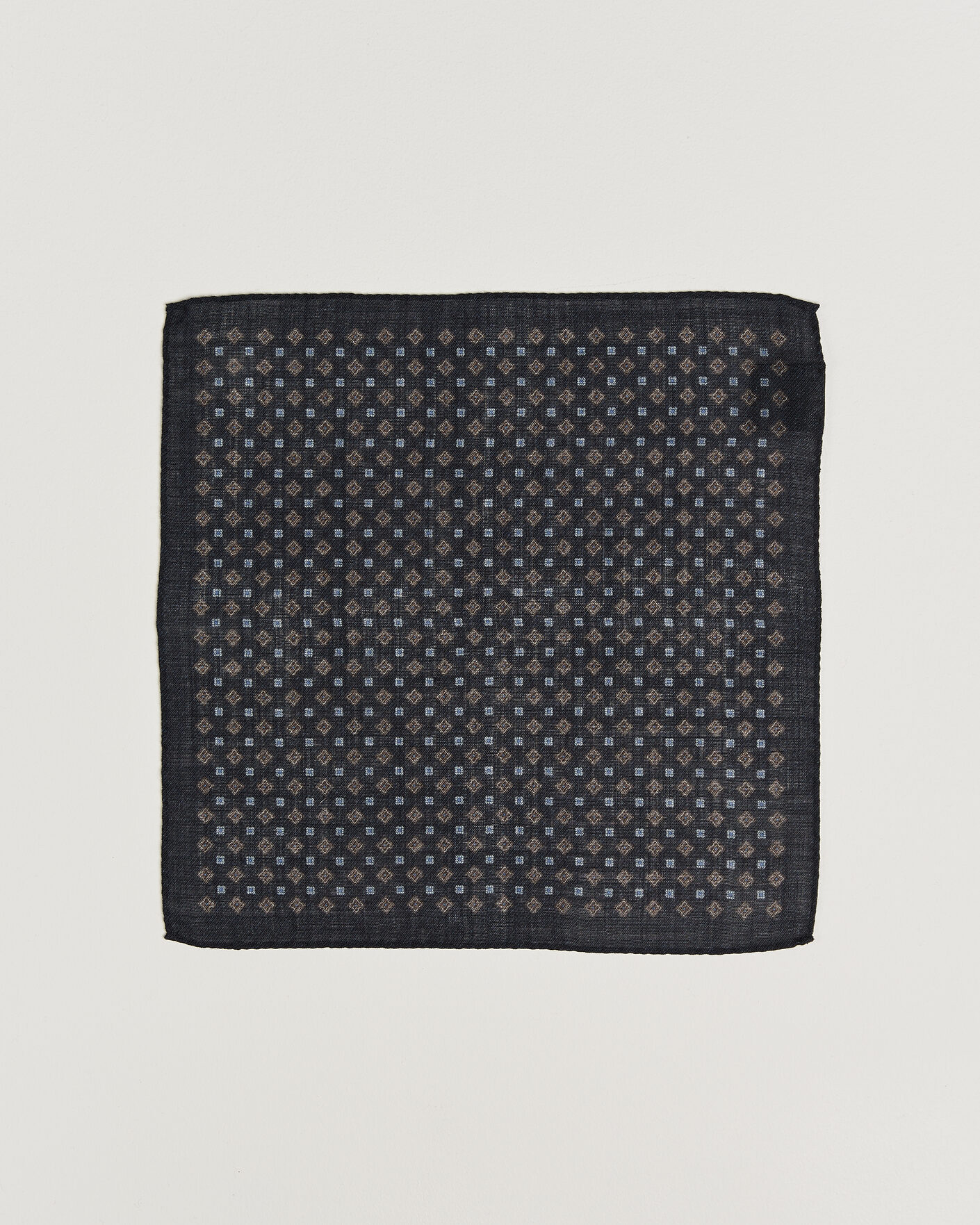 Herr | Näsdukar | Amanda Christensen | Wool Flower Pocket Square Navy
