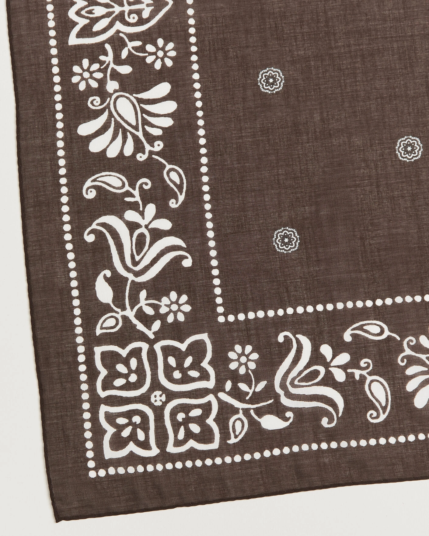 Herr | Scarves | Amanda Christensen | Cotton Voile Printed Flower Bandana Brown