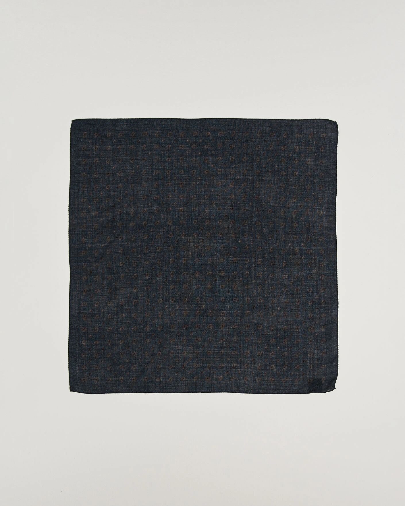 Herr | Scarves | Amanda Christensen | Wool Printed Paisley Bandana Navy