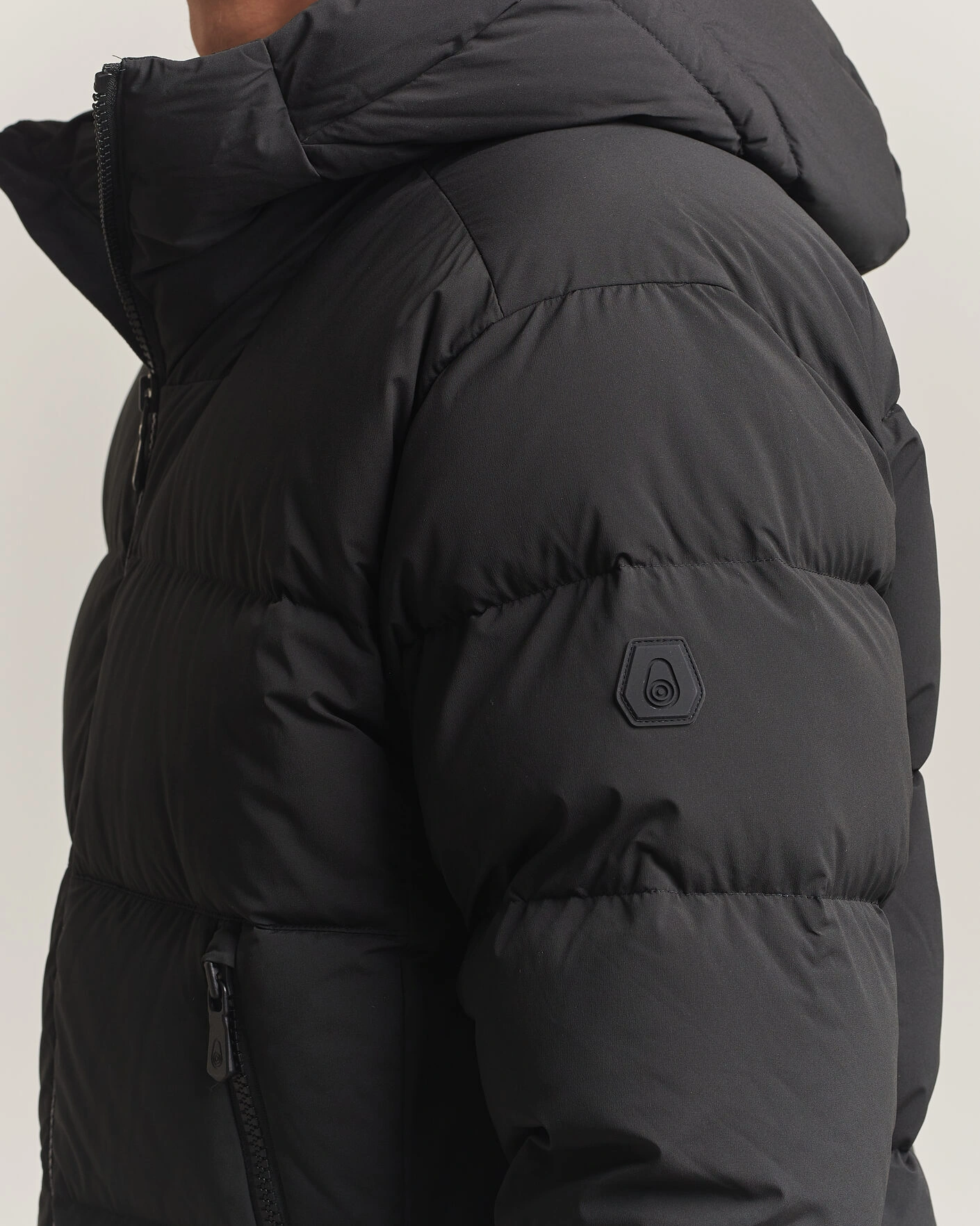 Herr | Jackor | Sail Racing | Cloud Stretch Down Hooded Jacket Carbon